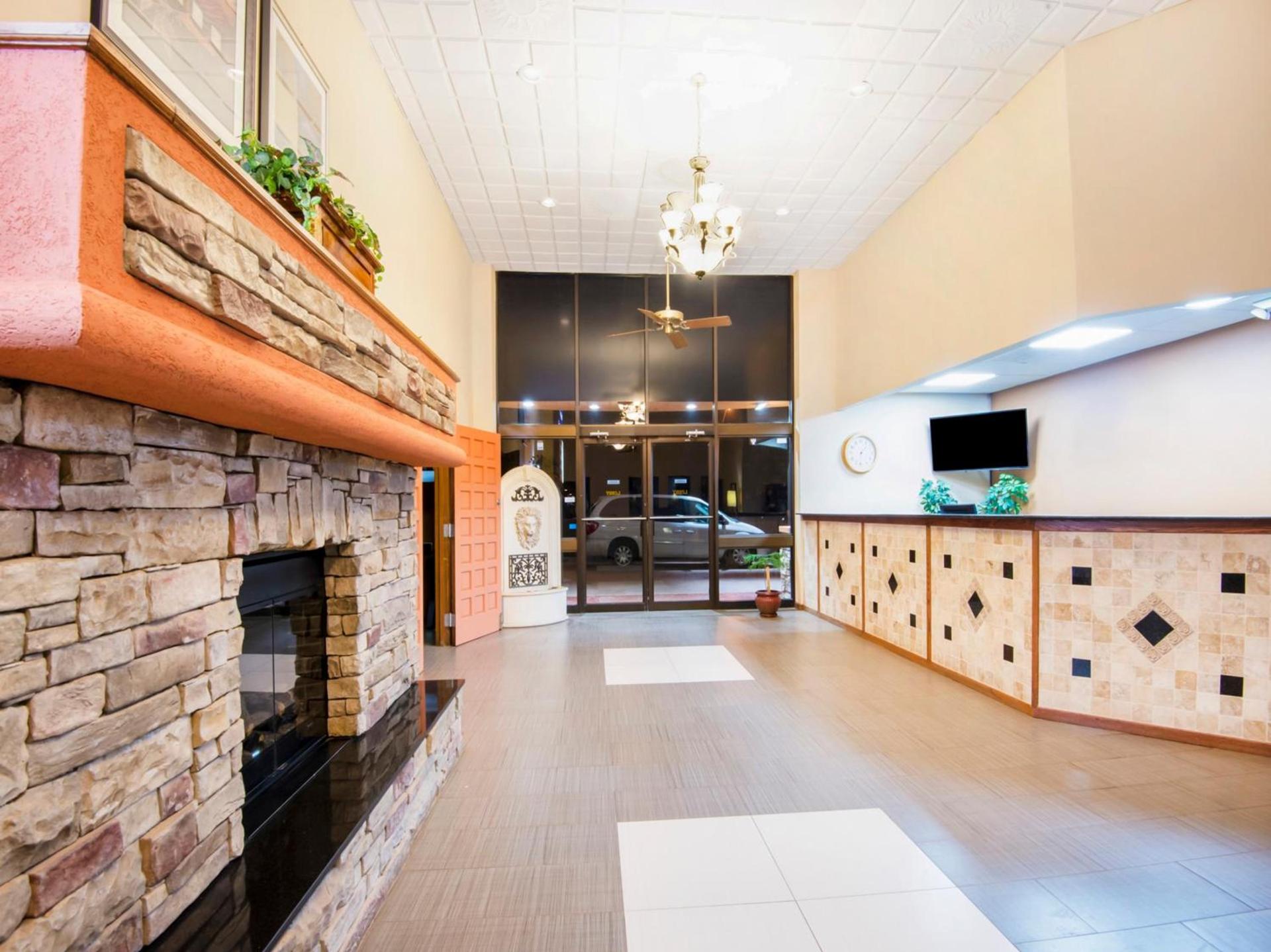 Travelodge by Wyndham Enid photo 29