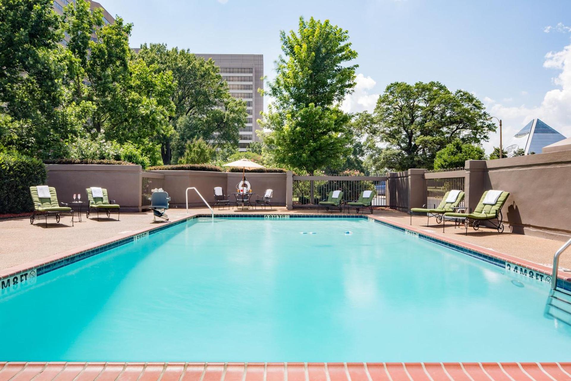 Crowne Plaza Memphis Downtown by IHG photo 73