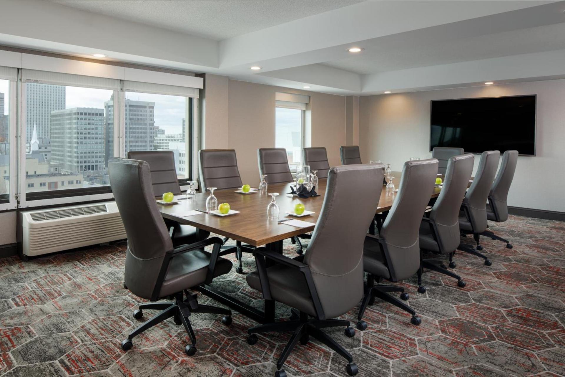 Crowne Plaza Memphis Downtown by IHG photo 19