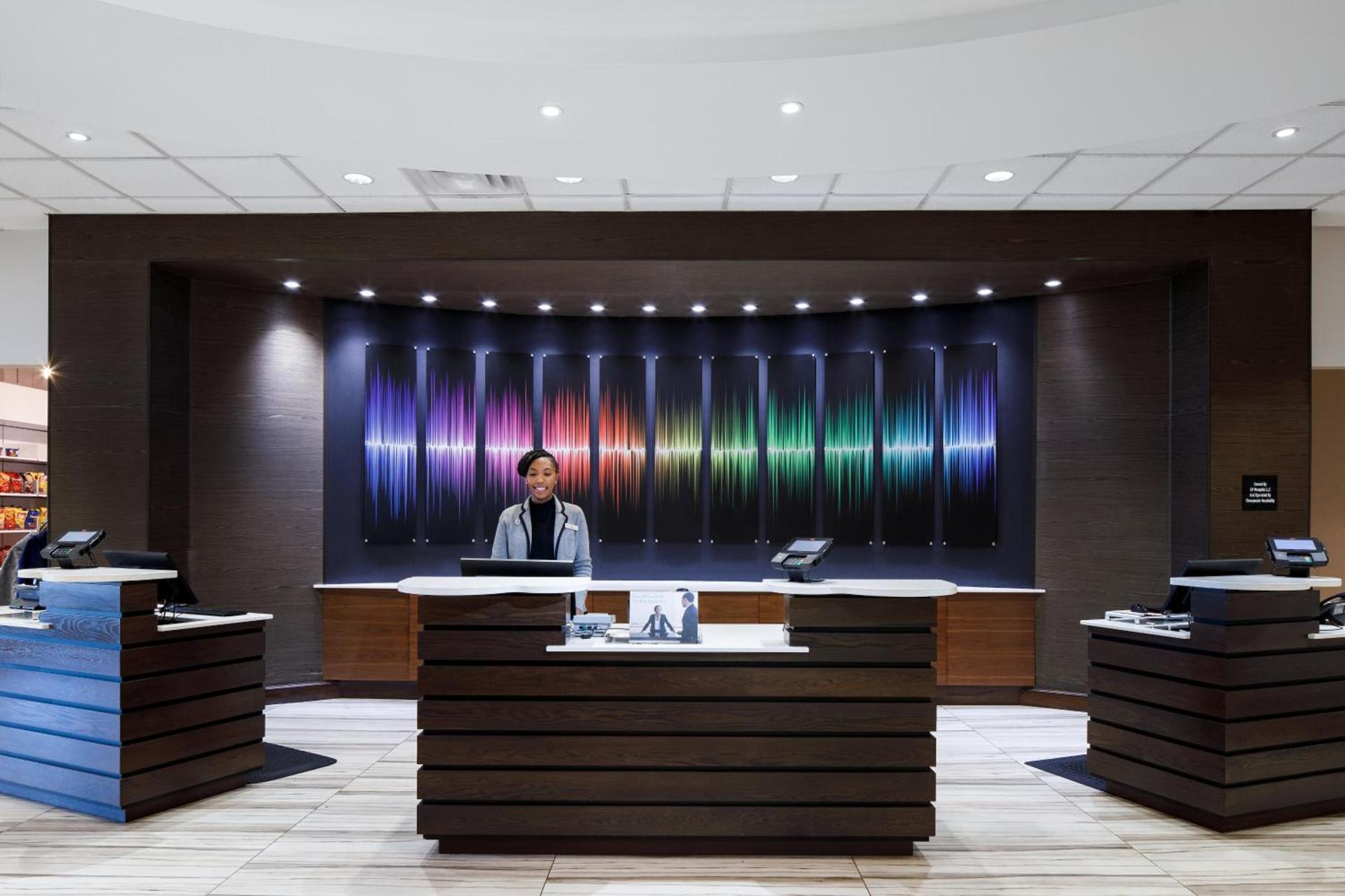 Crowne Plaza Memphis Downtown by IHG photo 12