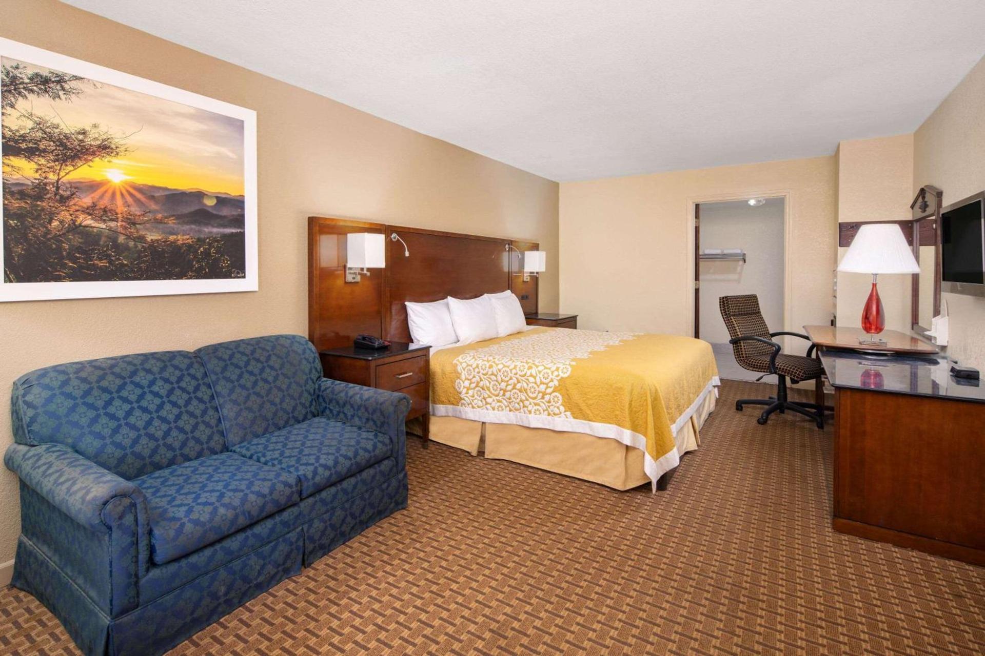 Days Inn by Wyndham Thomaston photo 16