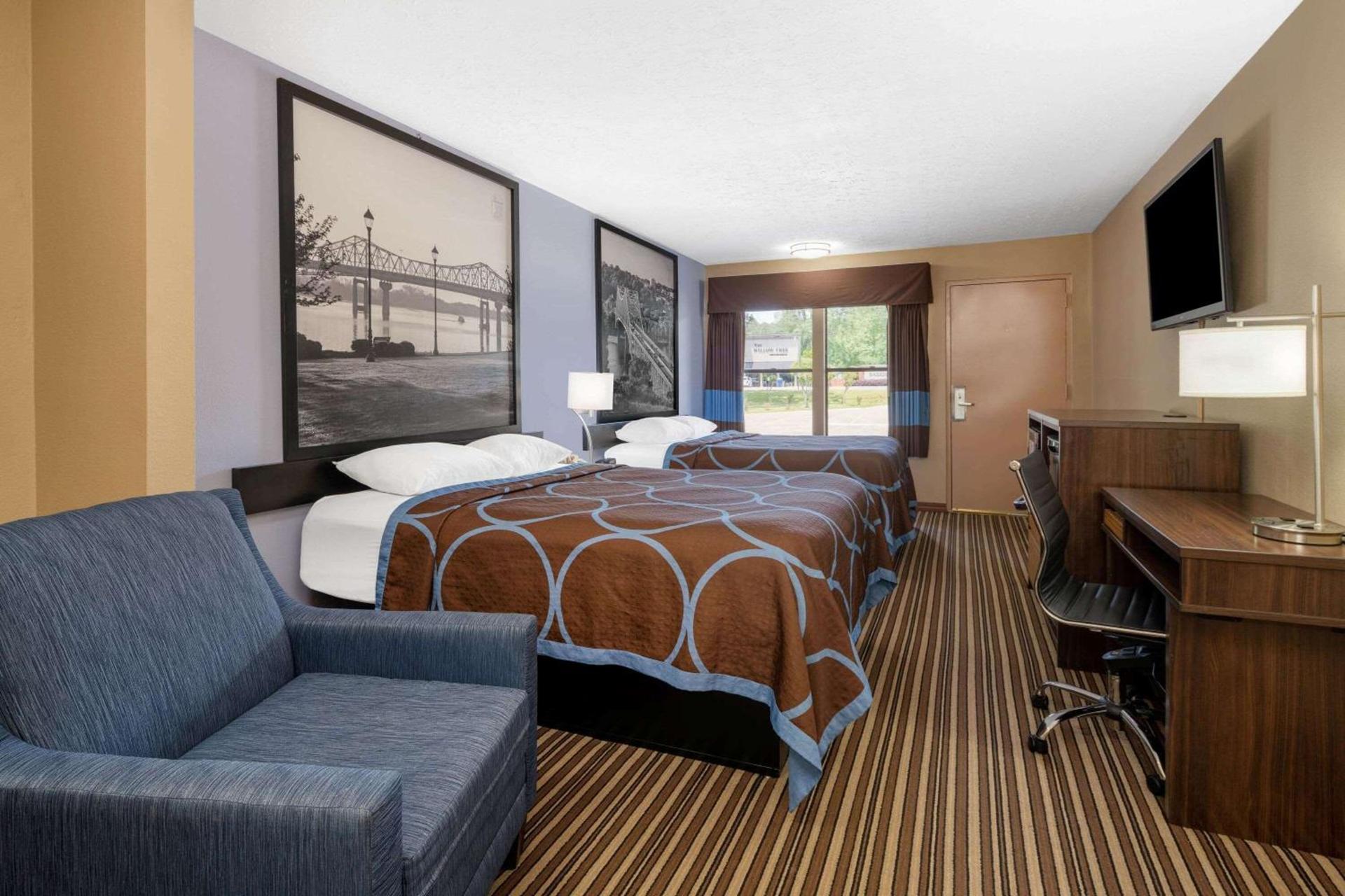 Super 8 by Wyndham Gadsden AL photo 13