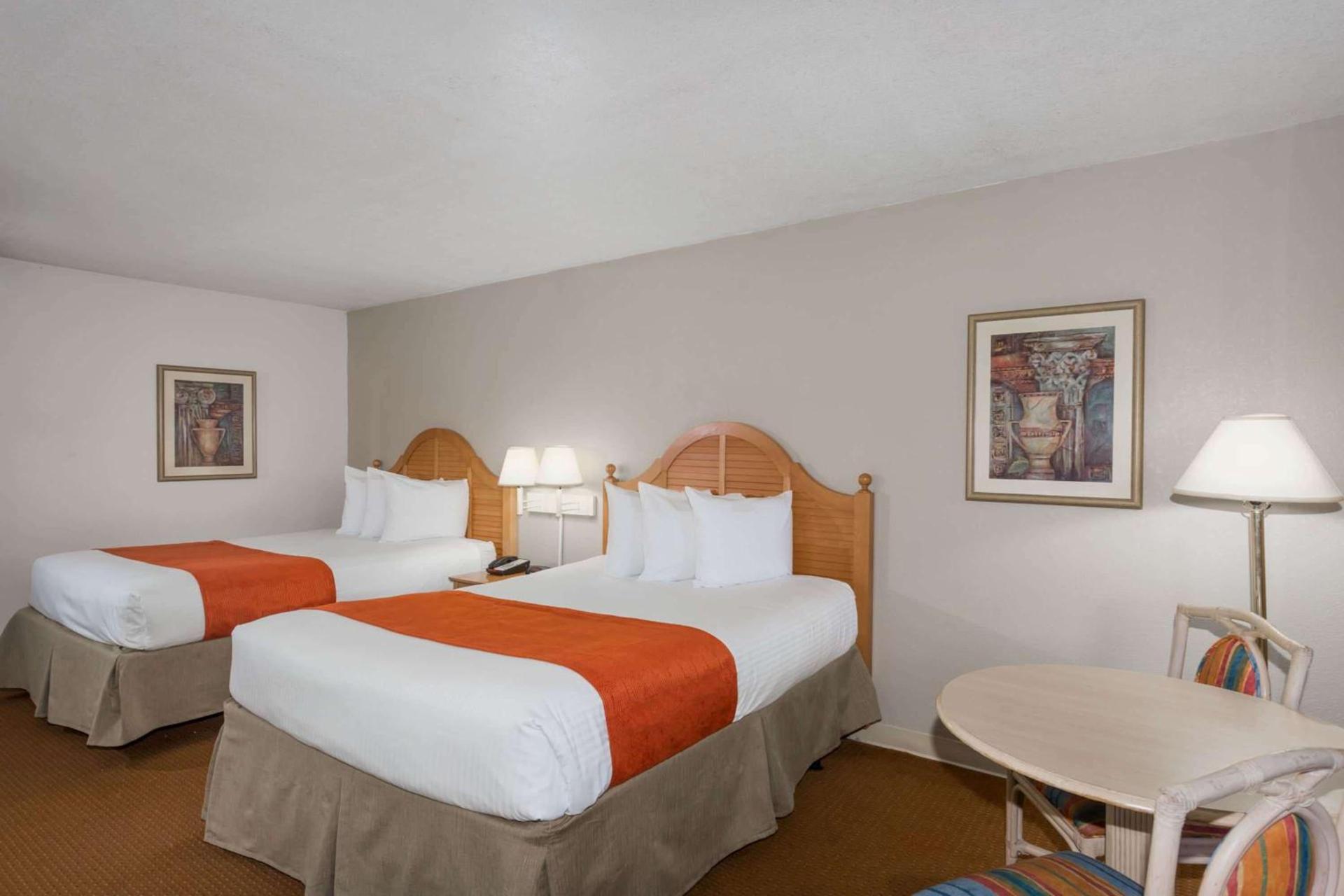 Ramada by Wyndham Kissimmee Gateway - Free Theme Park Shuttle photo 35