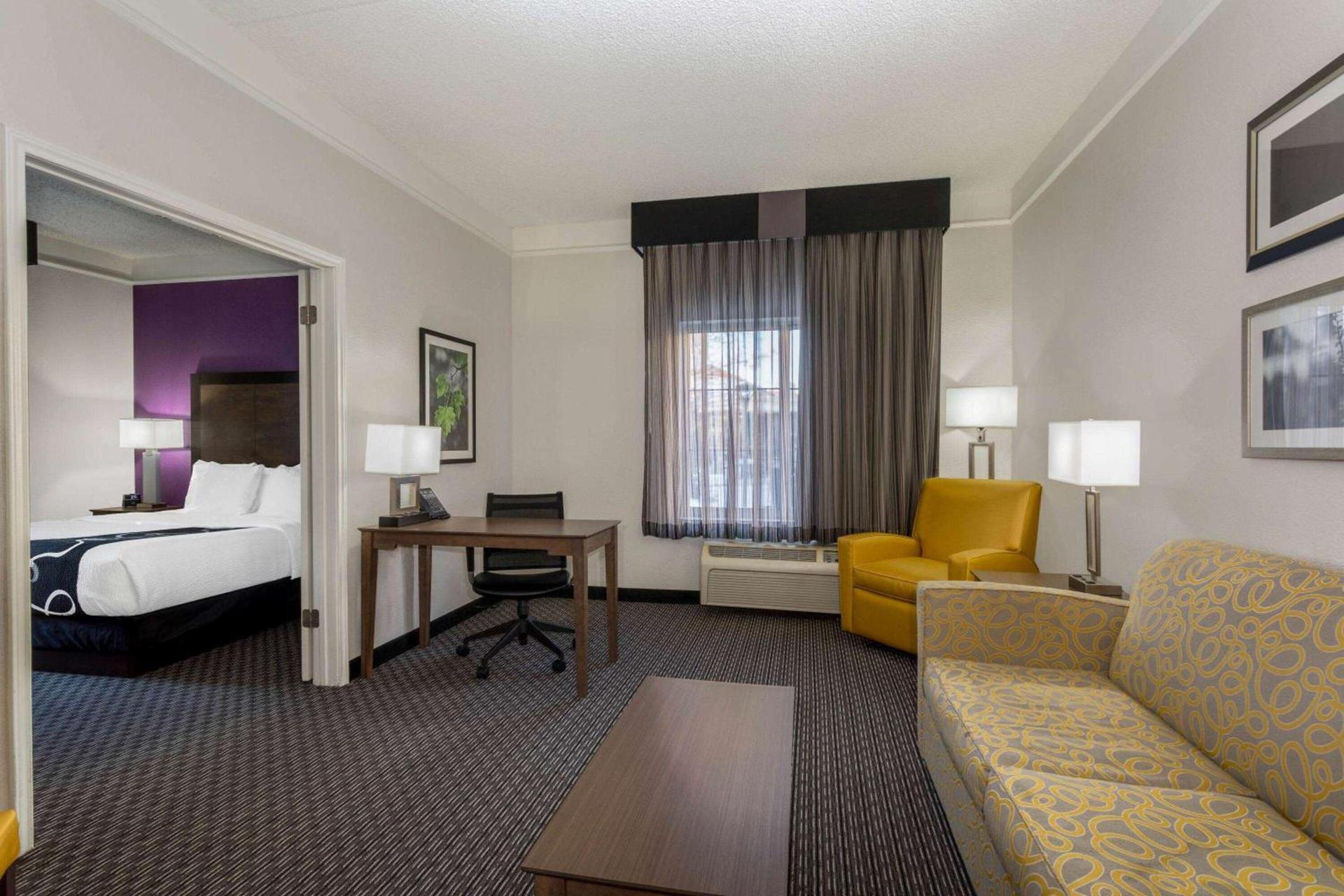 La Quinta by Wyndham Denver Boulder - Louisville photo 22