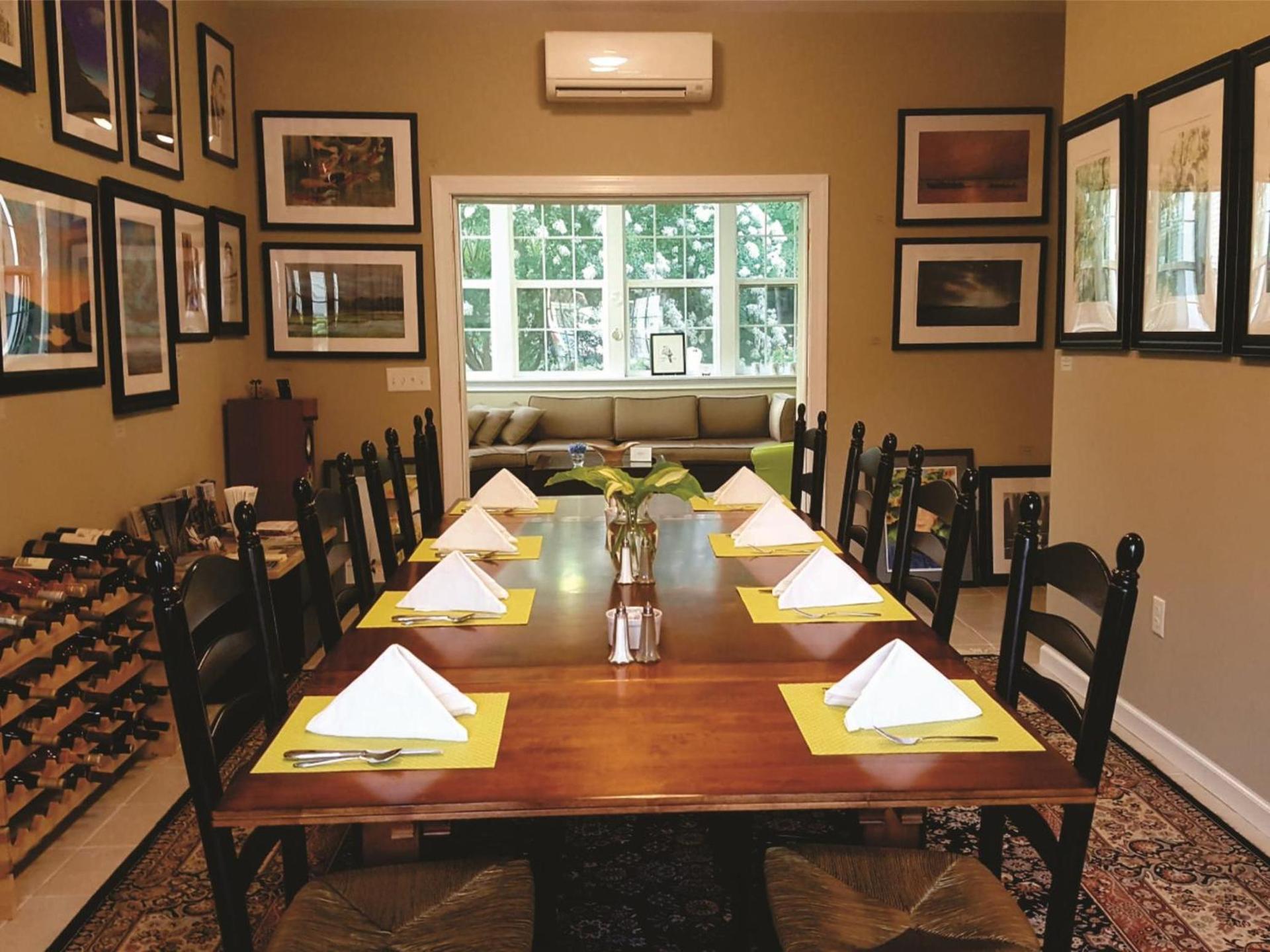 Haven Point Inn and Gallery photo 4