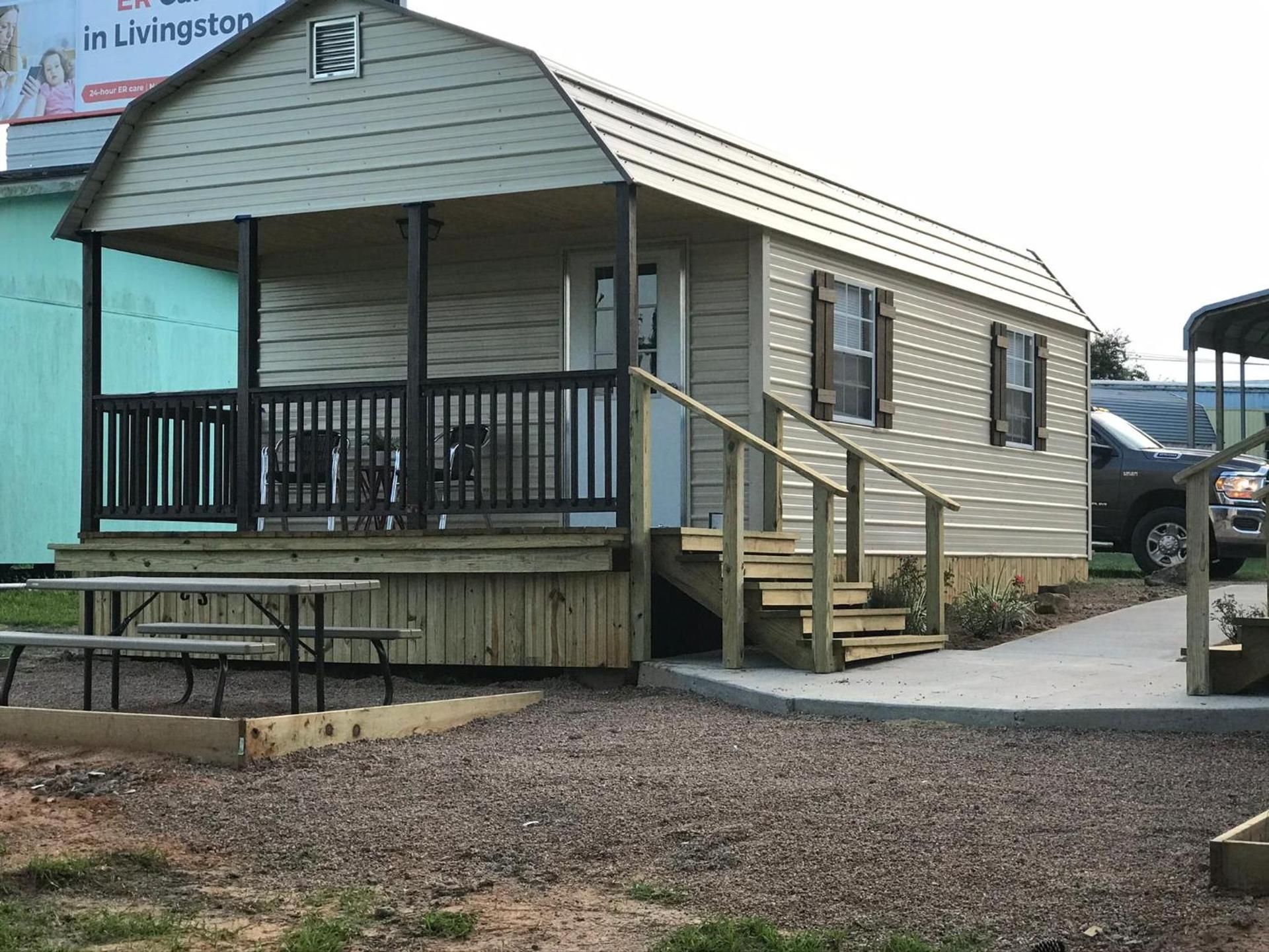 Kickapoo Shores Waterfront Cottages photo 11