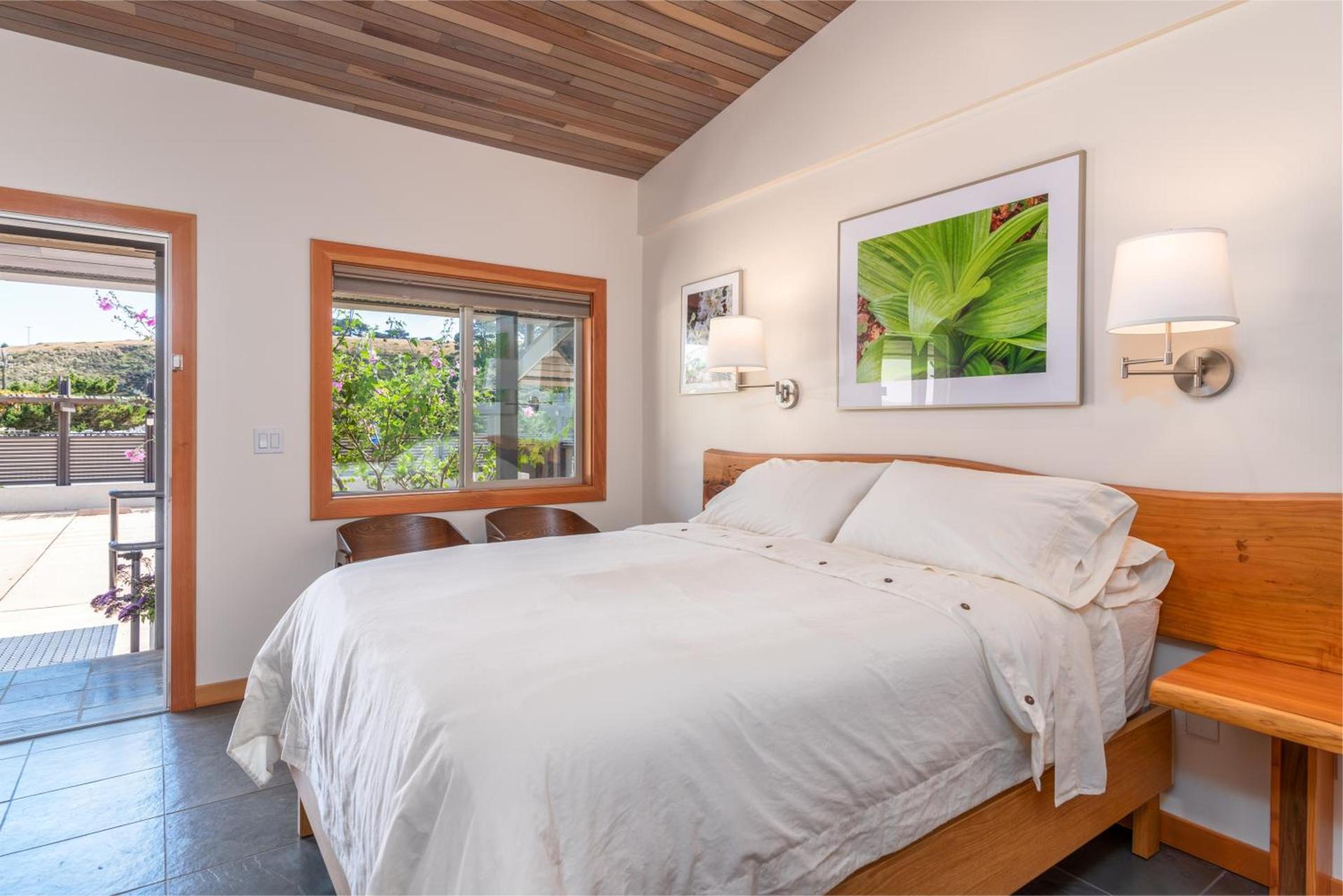 Wildflower Boutique Motel photo 12