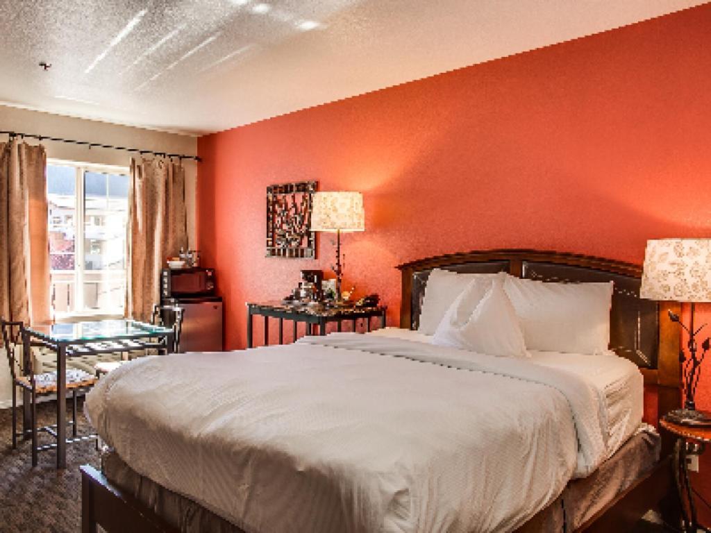 Leavenworth Village Inn photo 11