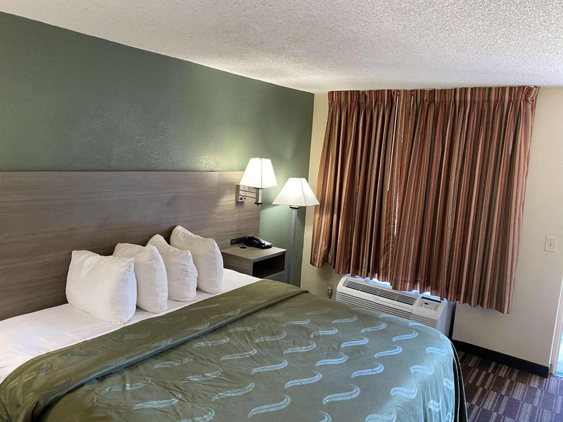Quality Inn Fort Pierce I-95 photo 10