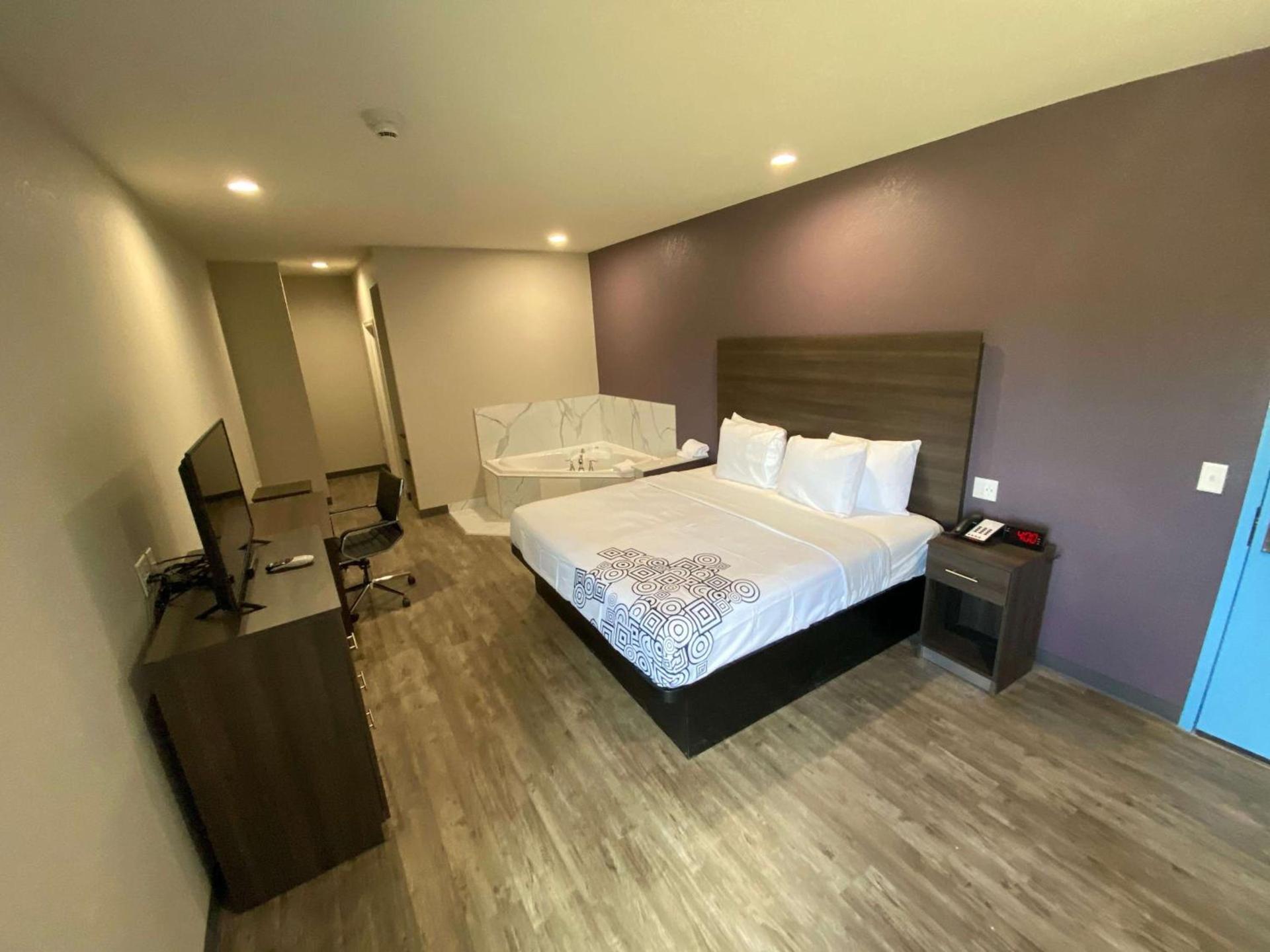 SureStay Plus Hotel by Best Western Ada photo 19