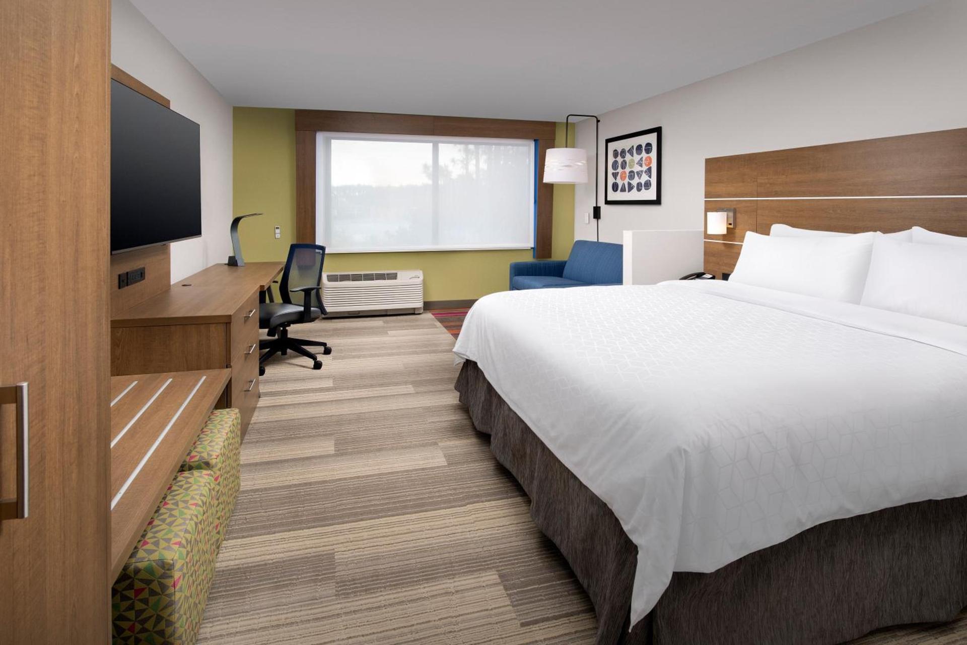 Holiday Inn Express & Suites Kingsland I-95-Naval Base Area by IHG photo 41
