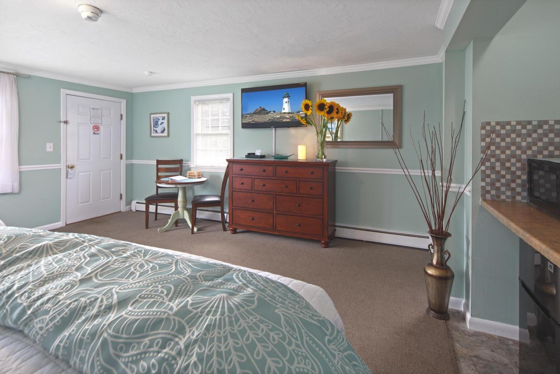 Ocean Inn on Nantasket Beach photo 17