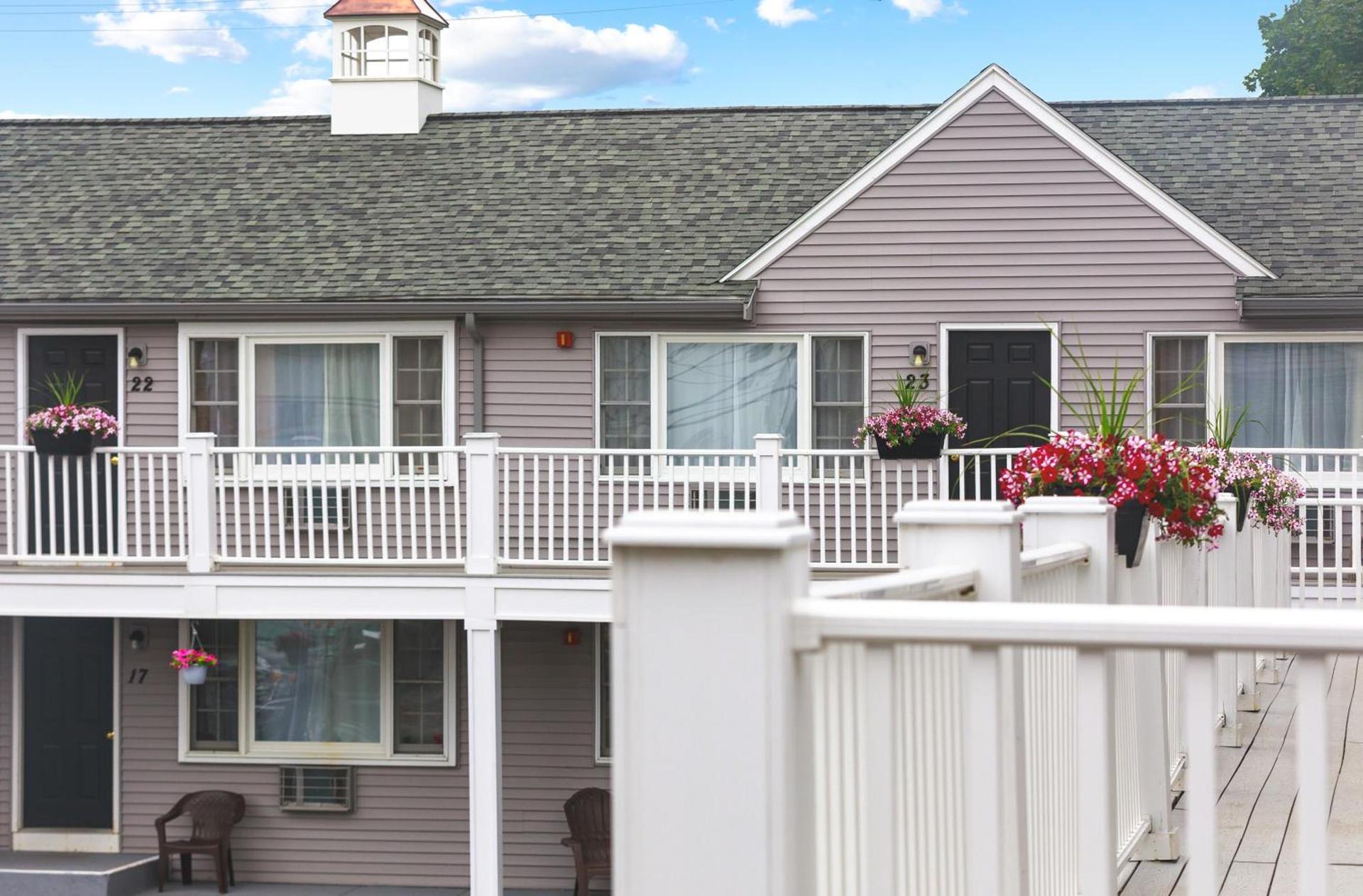 Ocean Inn on Nantasket Beach photo 23