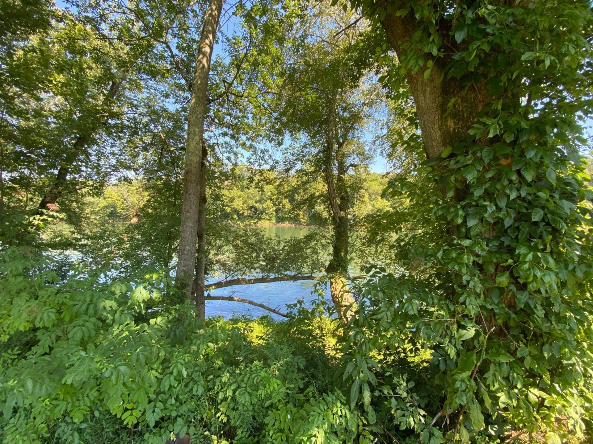 Riverfront Lodge photo 9