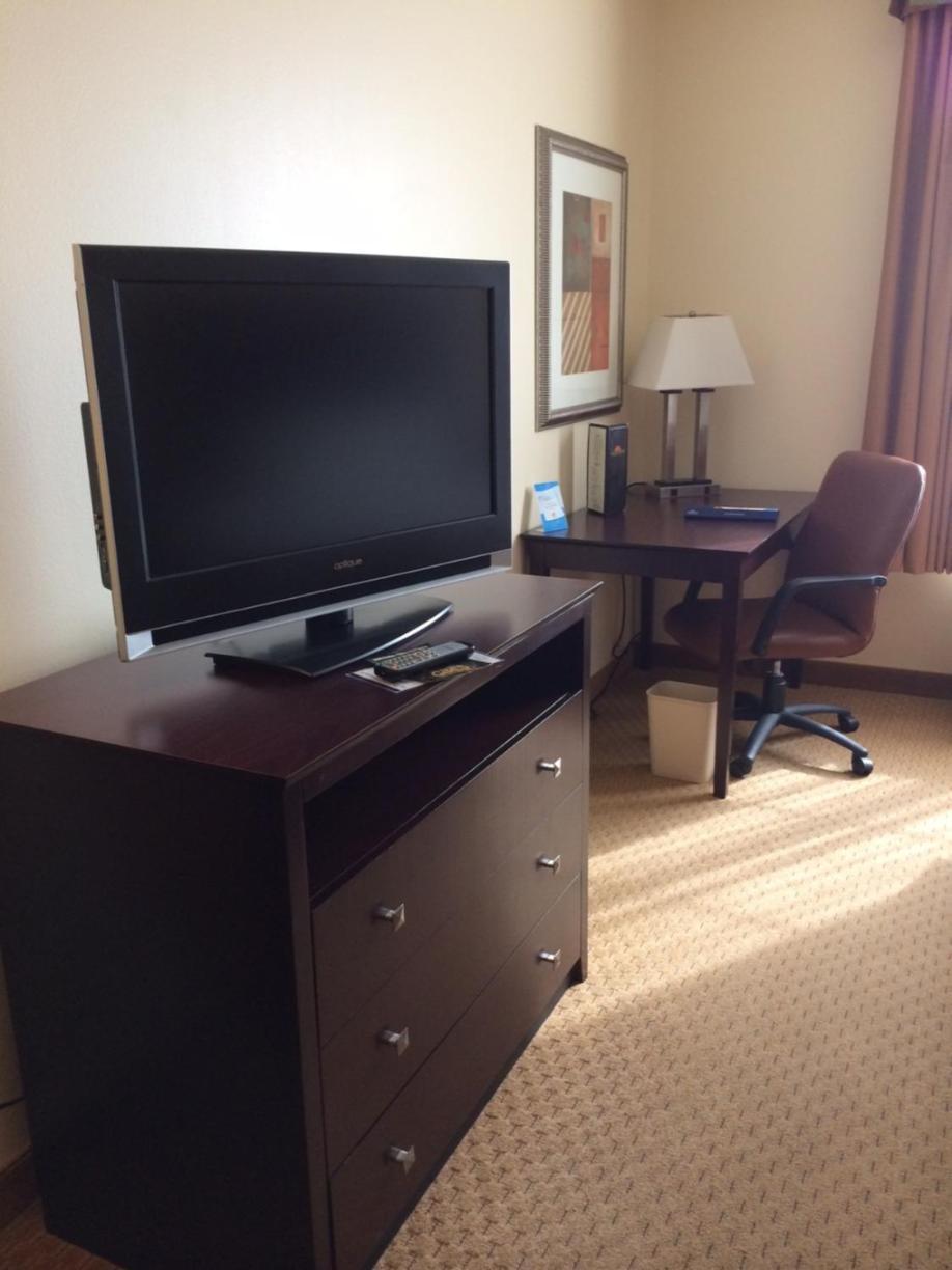 Baymont by Wyndham Henderson photo 21
