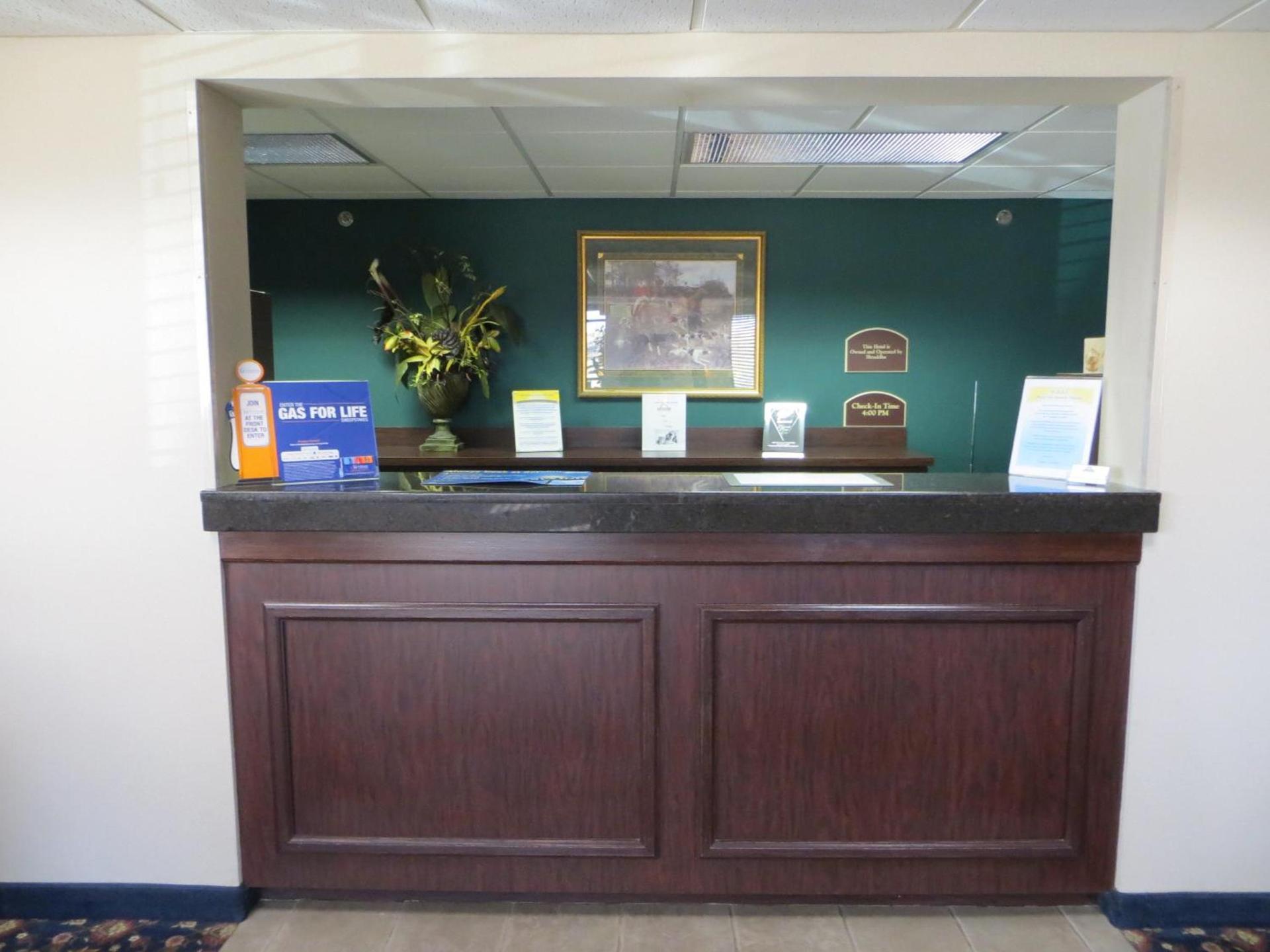 Days Inn by Wyndham Grand Island I-80 photo 20