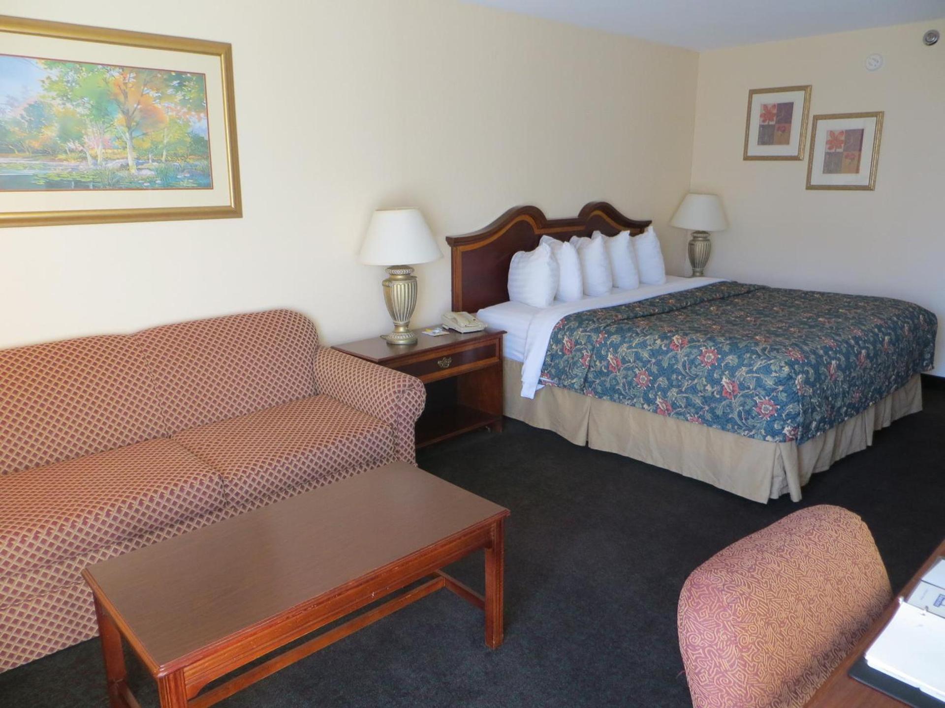 Days Inn by Wyndham Grand Island I-80 photo 15