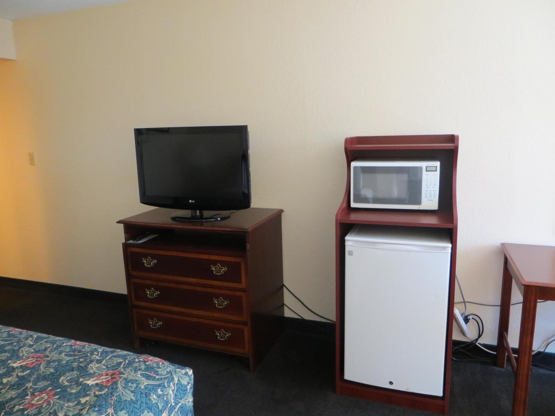 Days Inn by Wyndham Grand Island I-80 photo 17