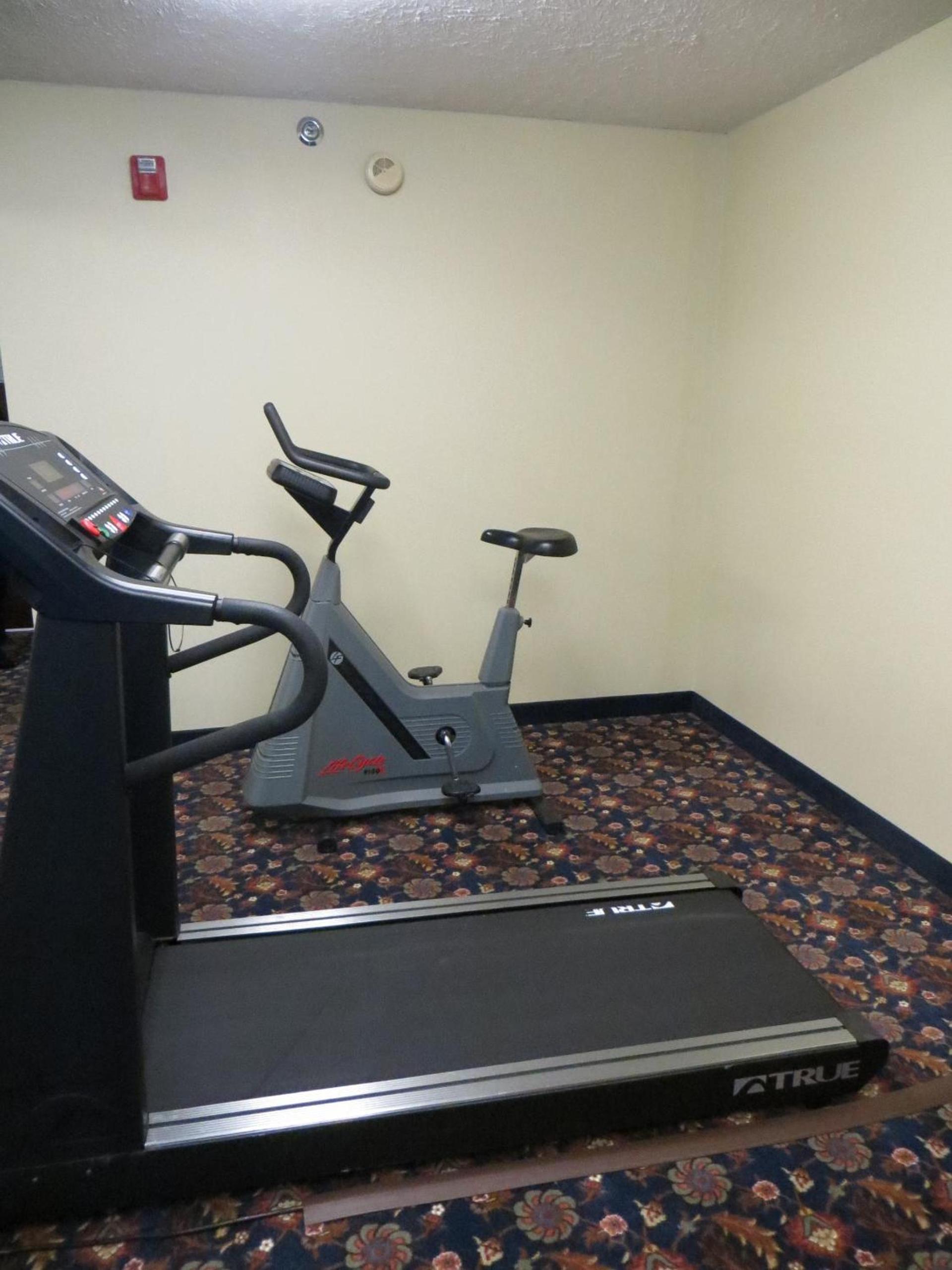 Days Inn by Wyndham Grand Island I-80 photo 27