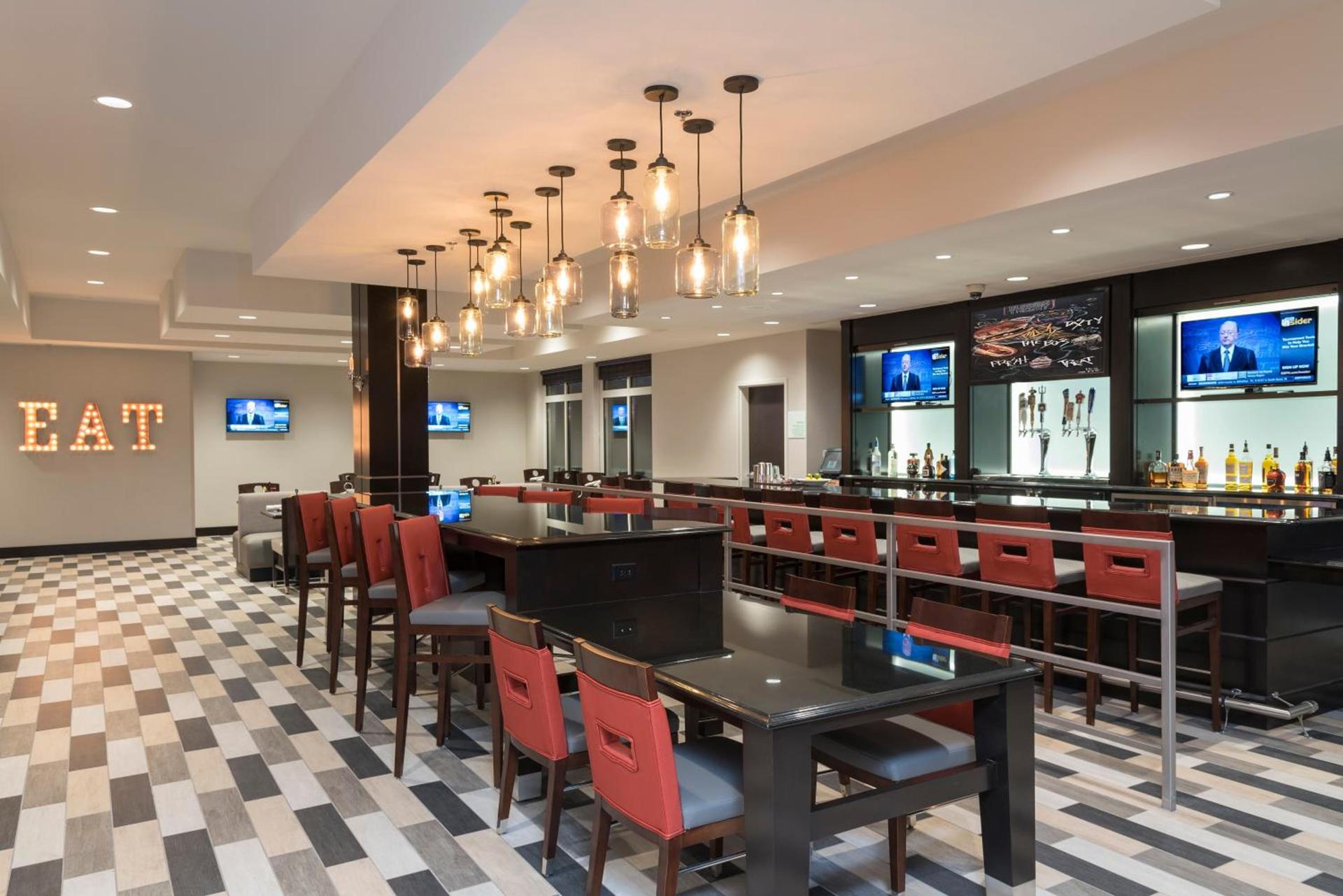Holiday Inn Indianapolis Airport by IHG photo 47