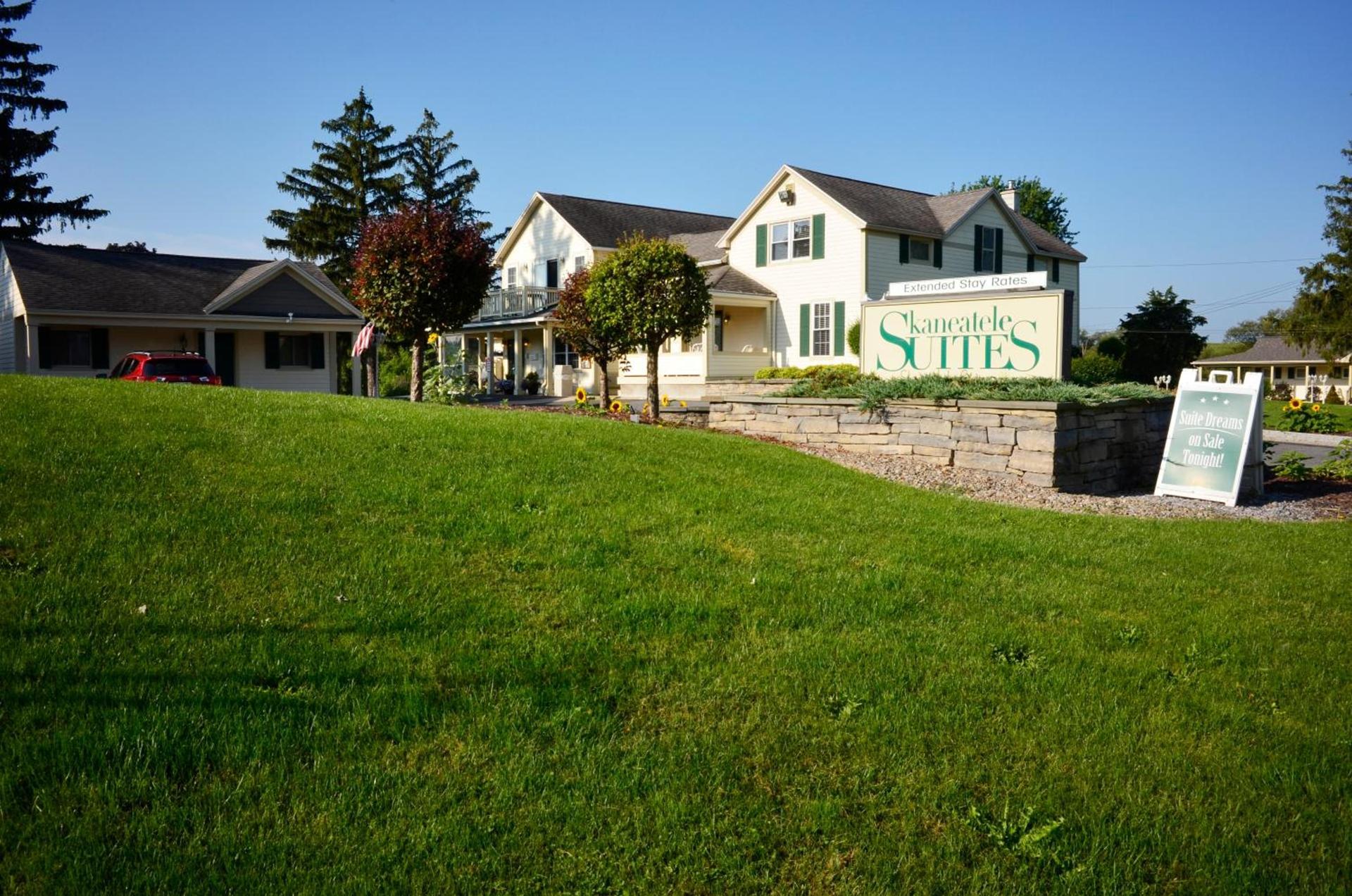Skaneateles Suites photo 9
