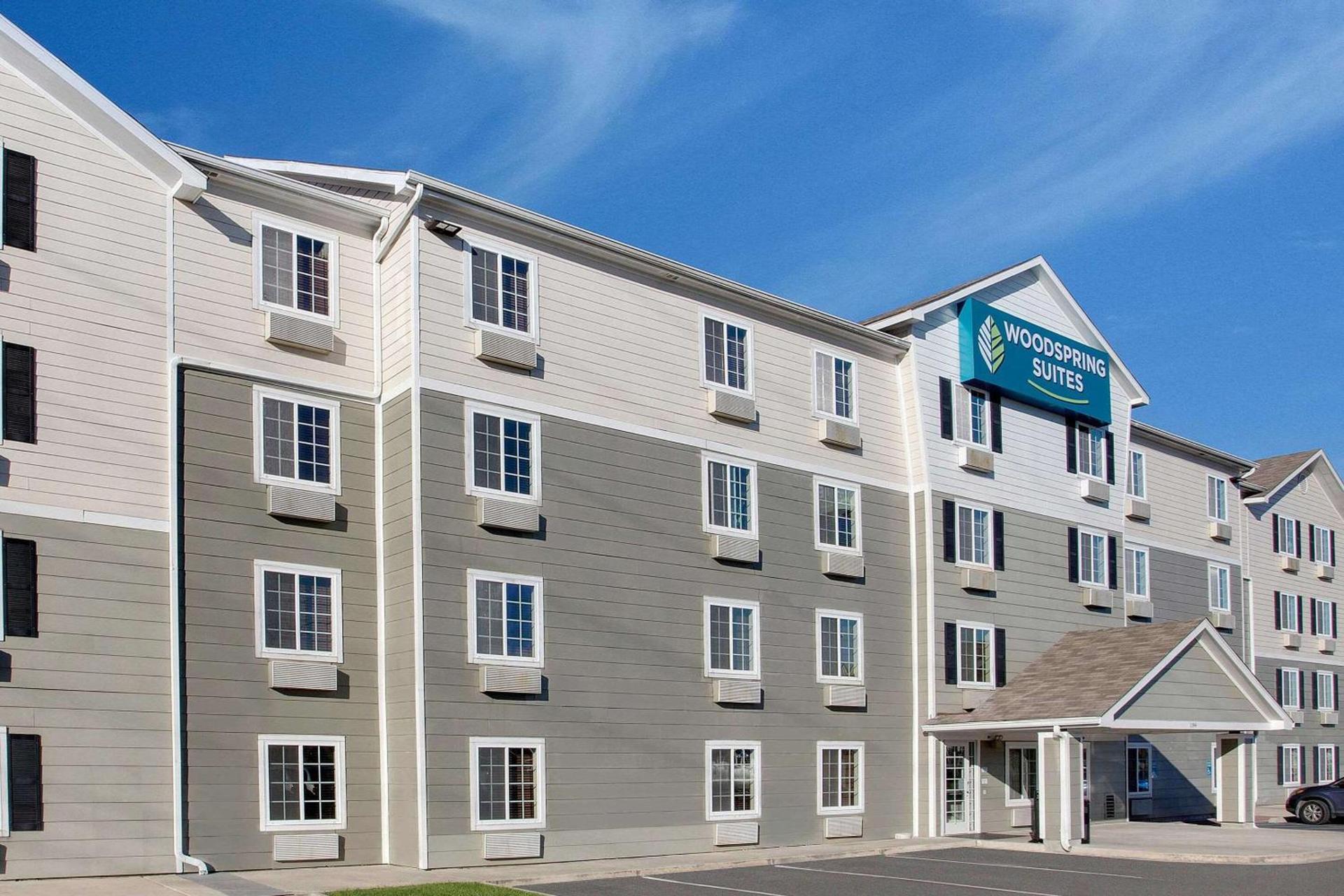 WoodSpring Suites Baton Rouge Airline Highway photo 2