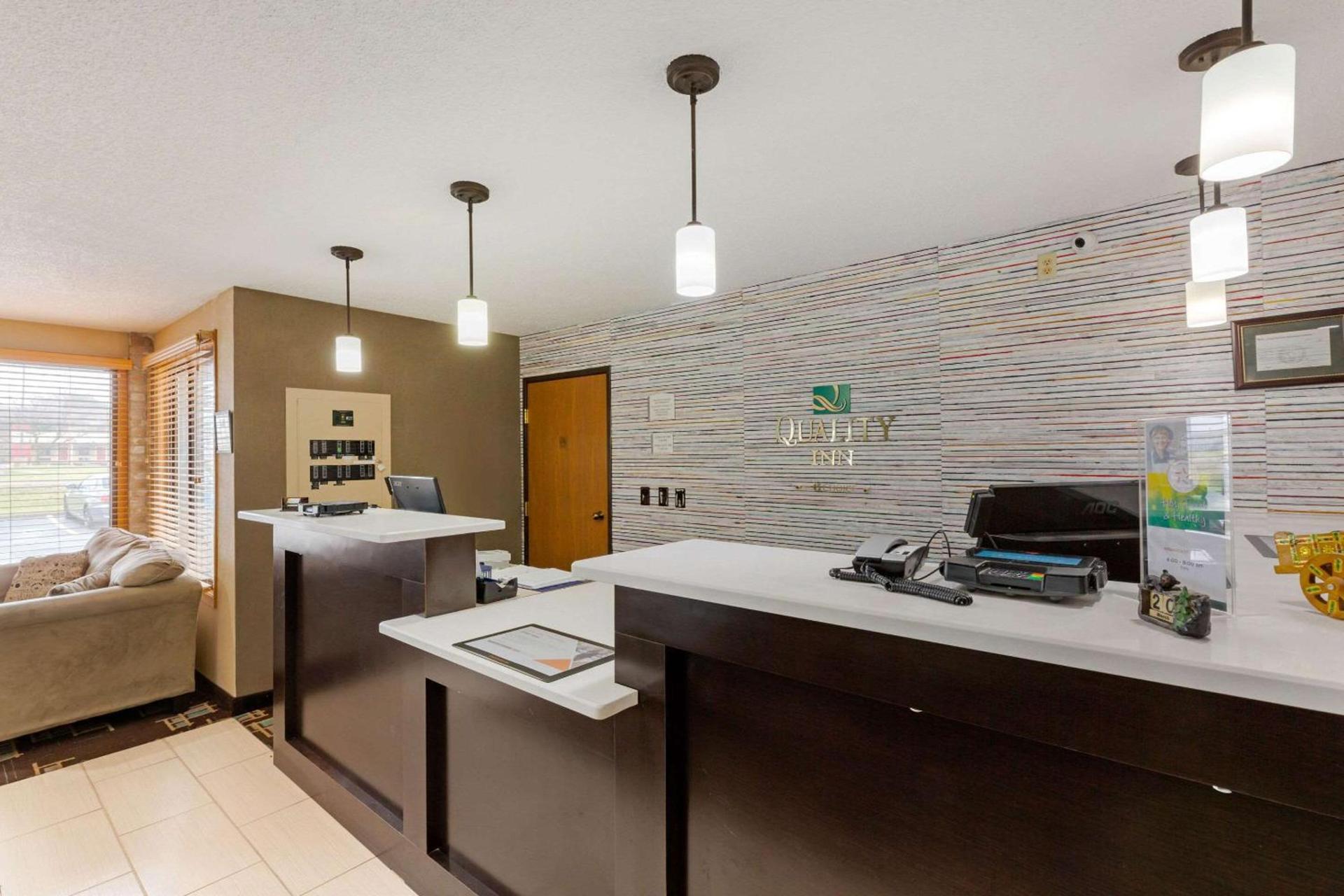 Quality Inn Wooster photo 34