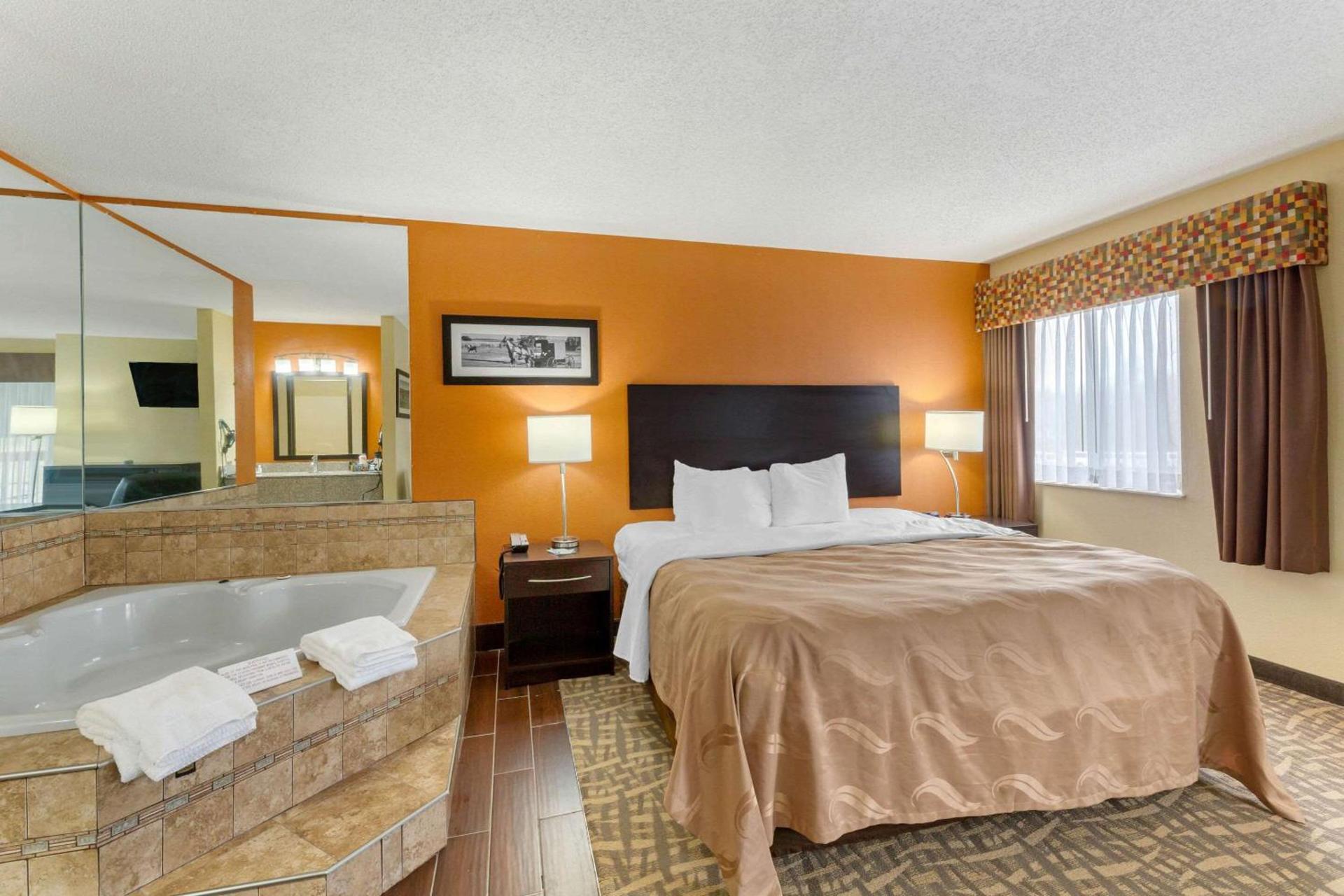 Quality Inn Wooster photo 22