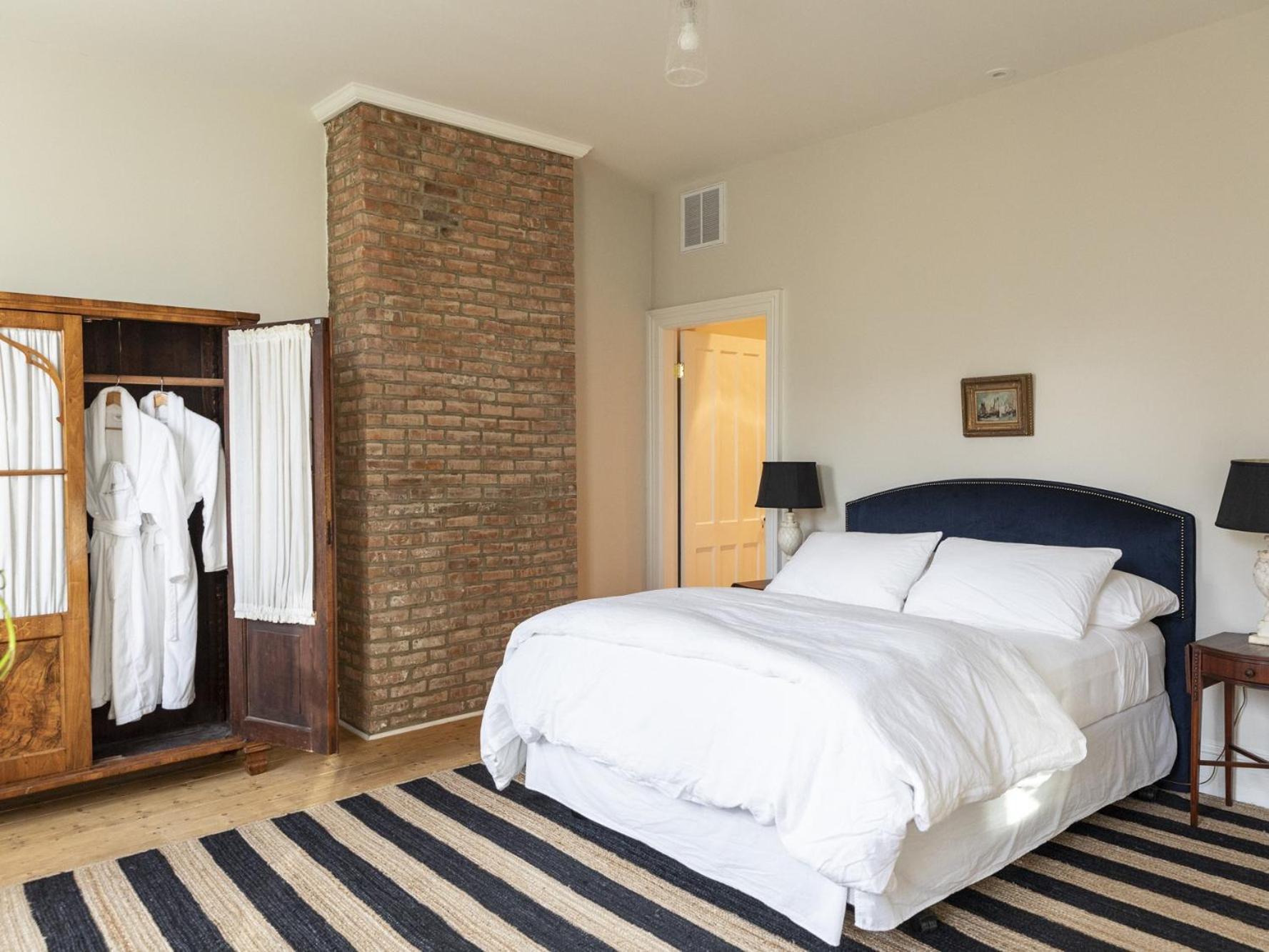 Stewart House Hotel photo 18