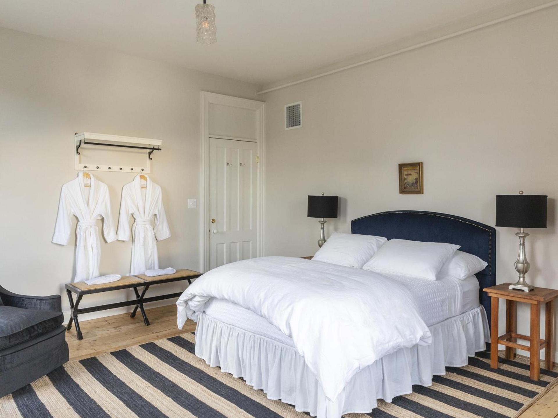 Stewart House Hotel photo 16