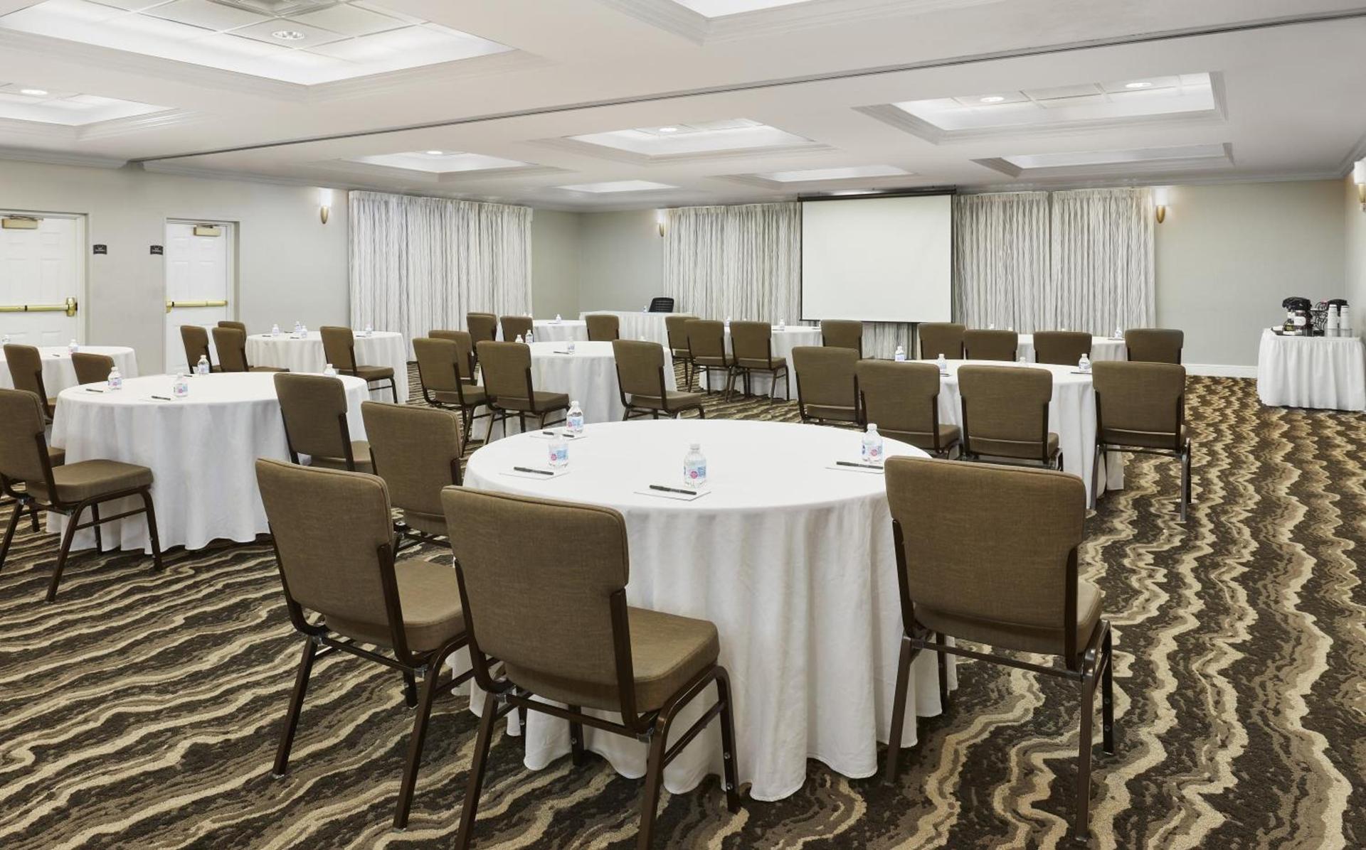 Staybridge Suites Orlando South by IHG photo 38