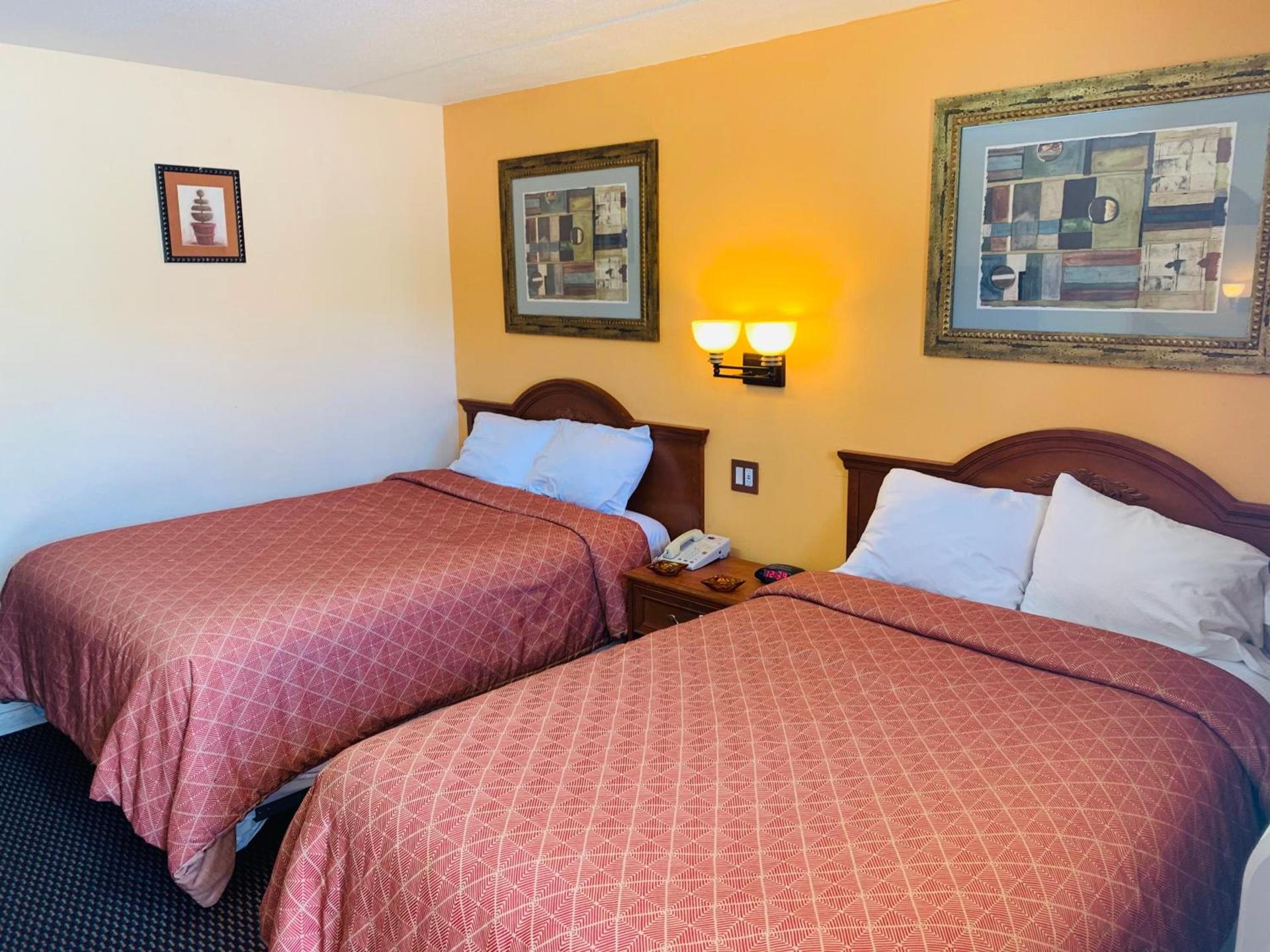 Budget Inn photo 8