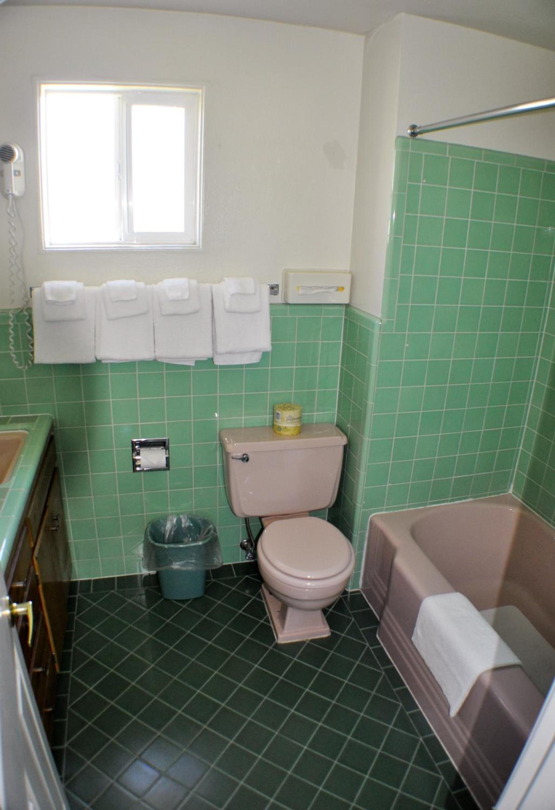 Uptown Inn photo 10