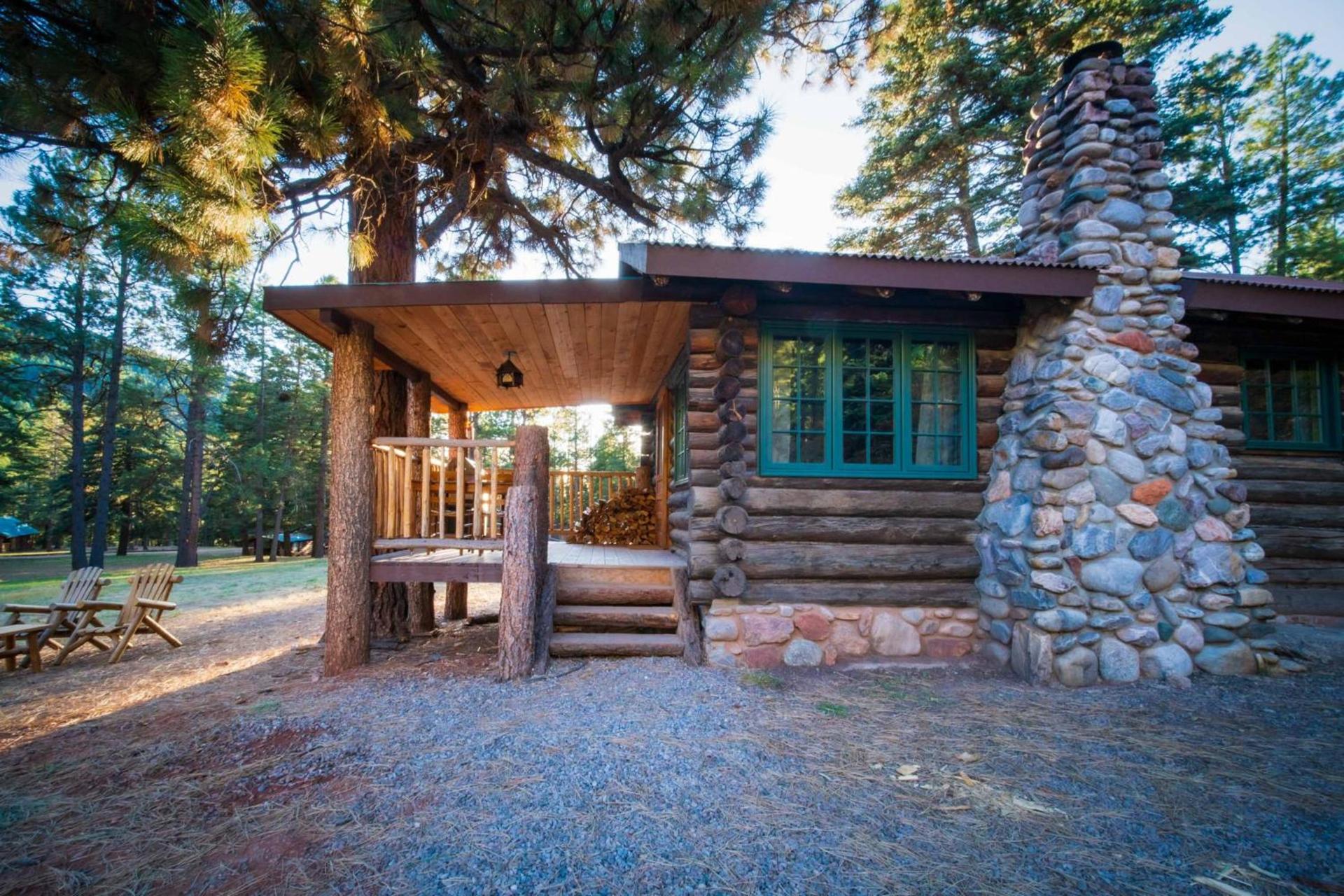 Corkins Lodge photo 64