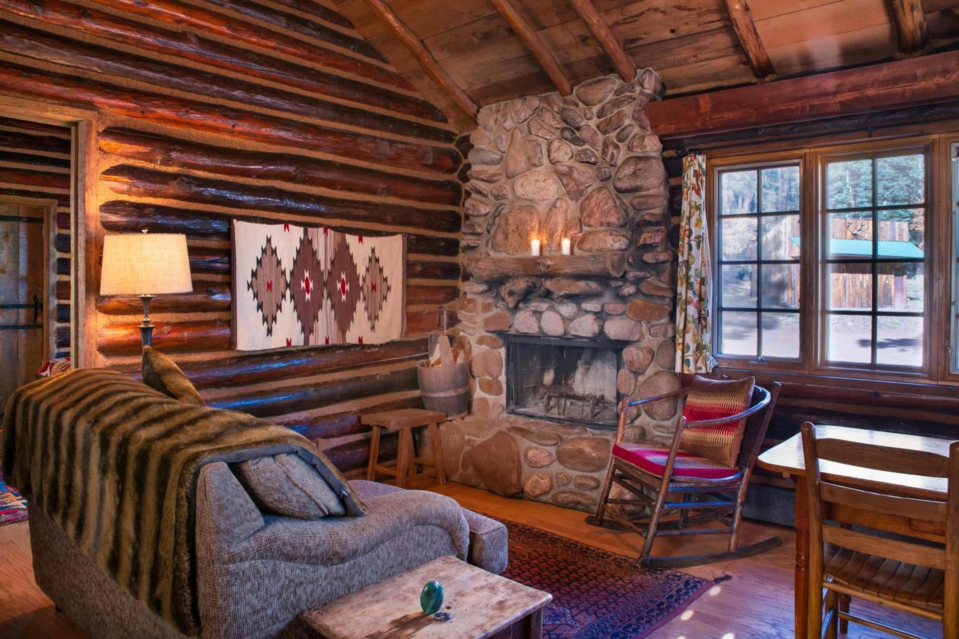 Corkins Lodge photo 61