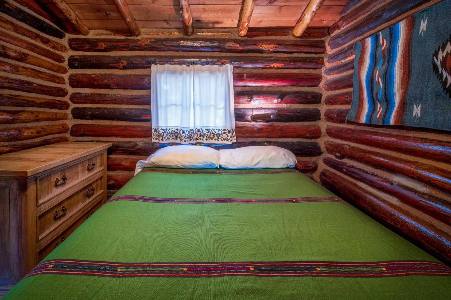 Corkins Lodge photo 55