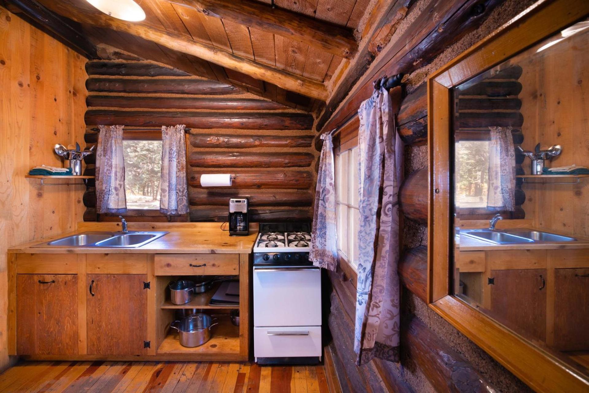 Corkins Lodge photo 53