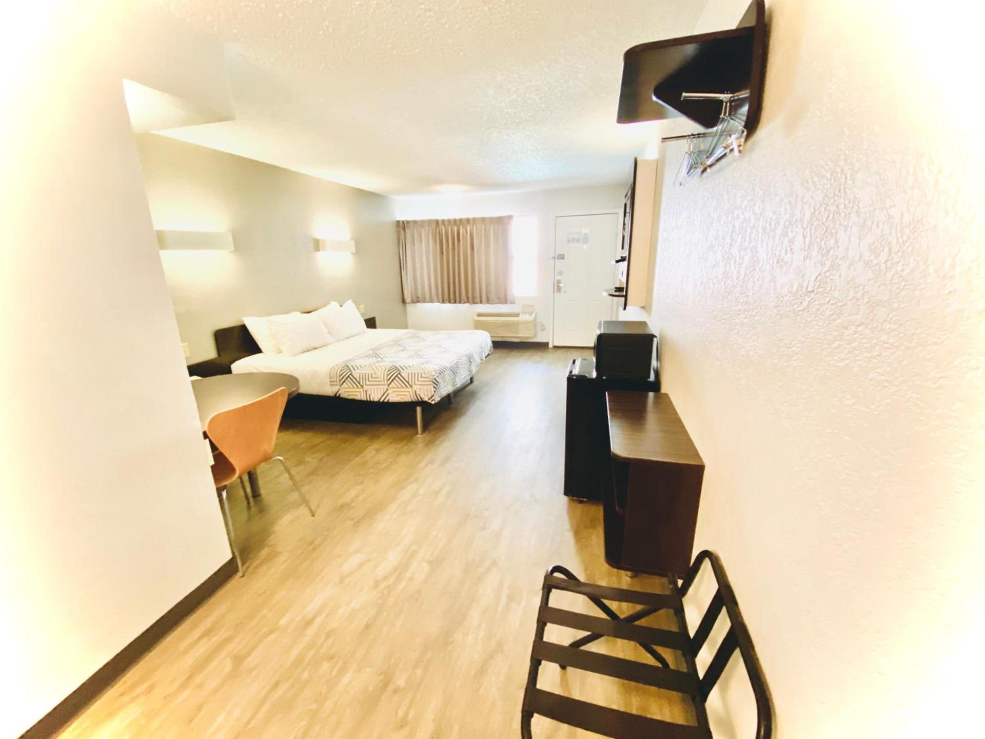 Motel 6 Boerne TX photo 8