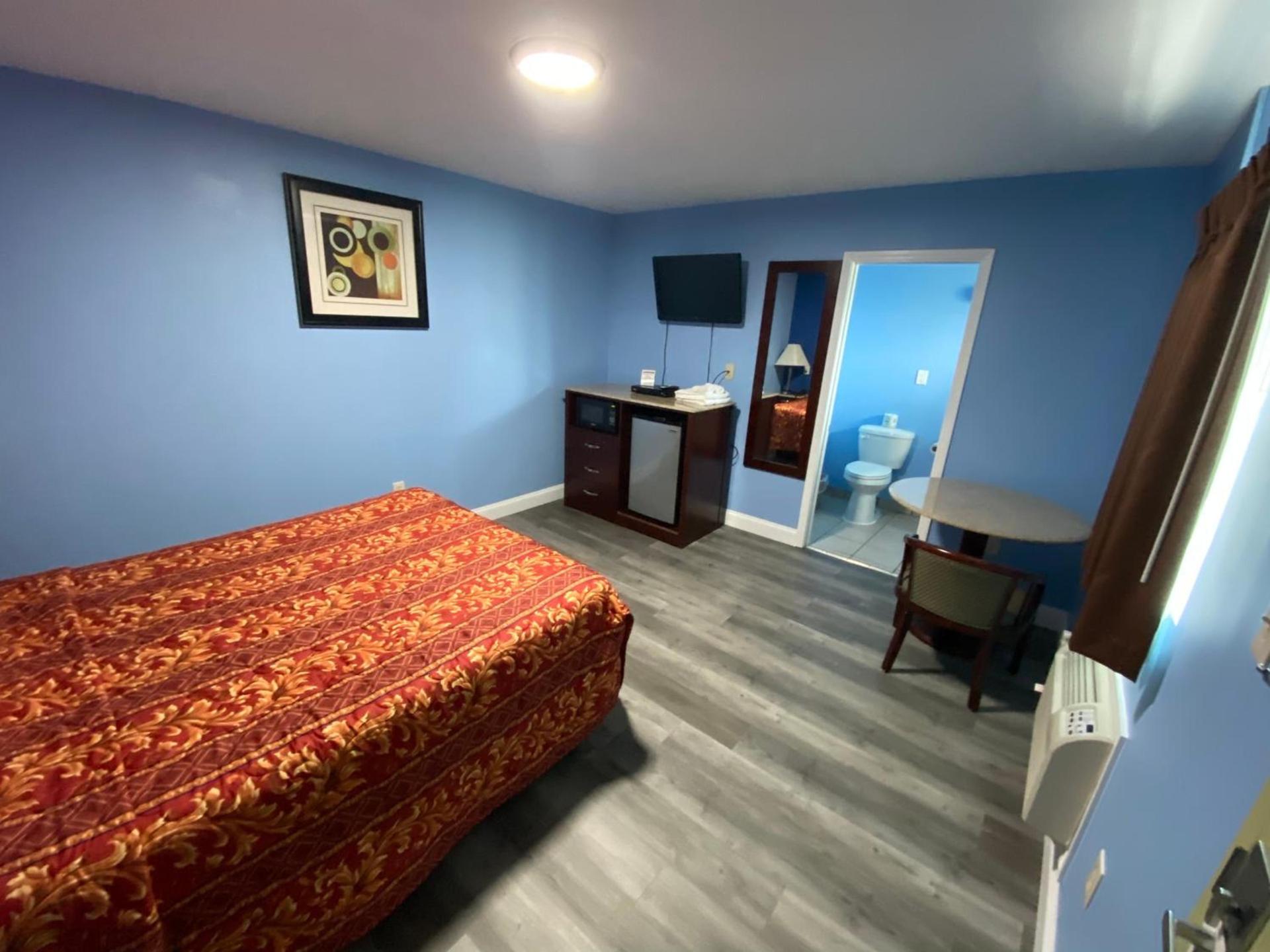 Red Carpet Inn & Suites Wrightstown photo 31