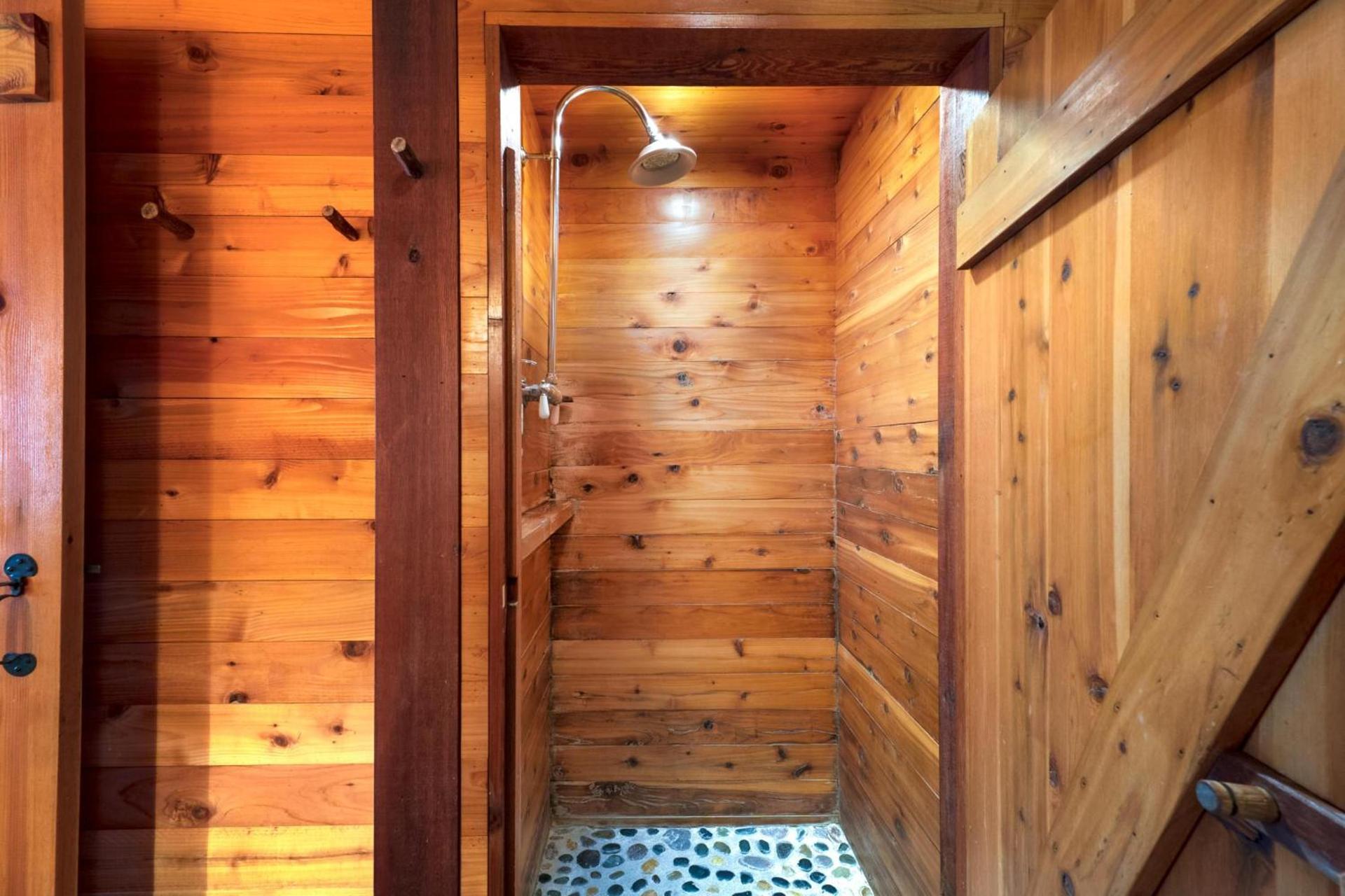 Corkins Lodge photo 21