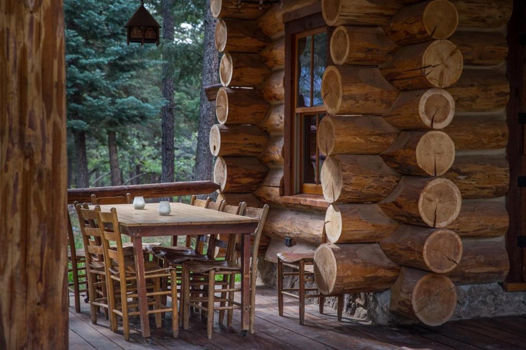 Corkins Lodge photo 12