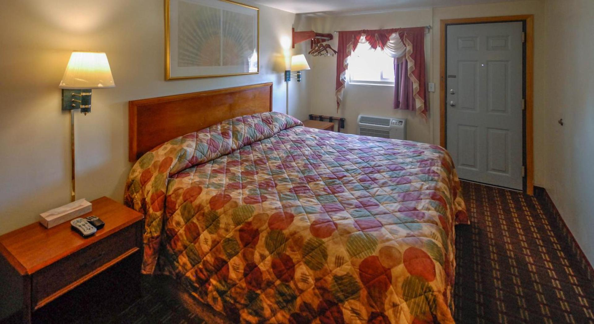 Budget Inn Watkins Glen photo 9