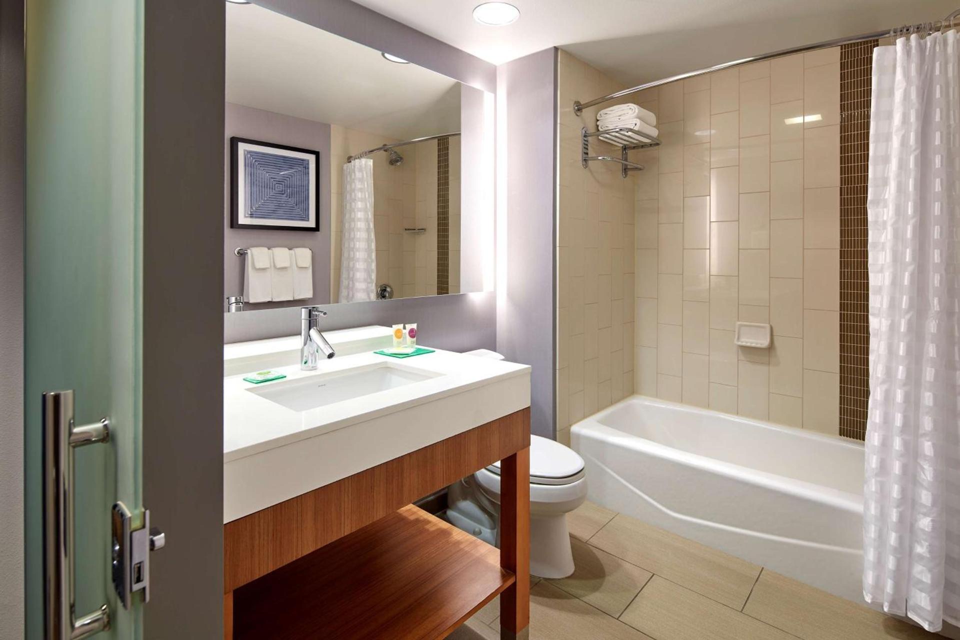 Hyatt Place Los Angeles / LAX / El Segundo photo 11