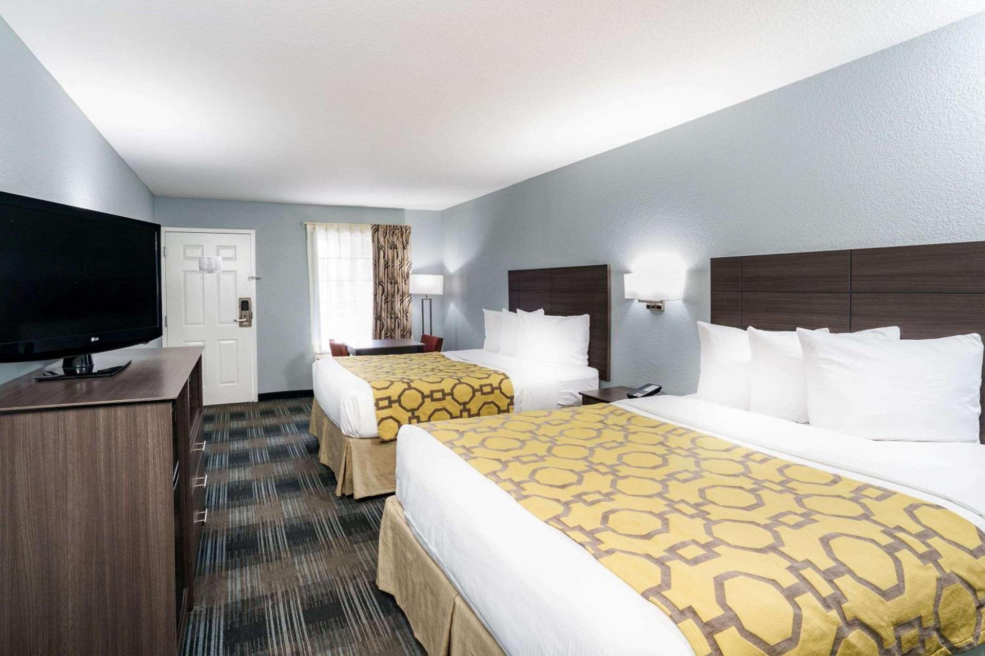 Baymont by Wyndham Gallatin photo 7