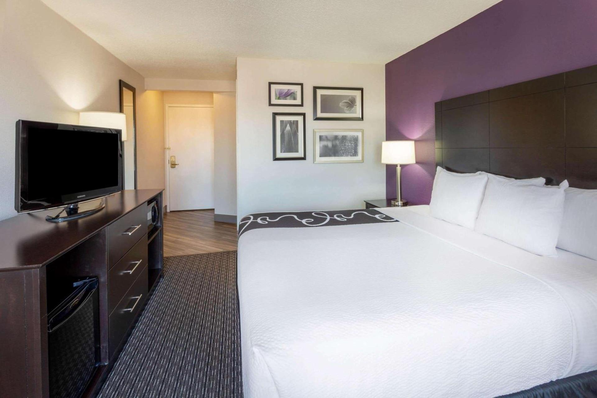 Bloom Hotel photo 41