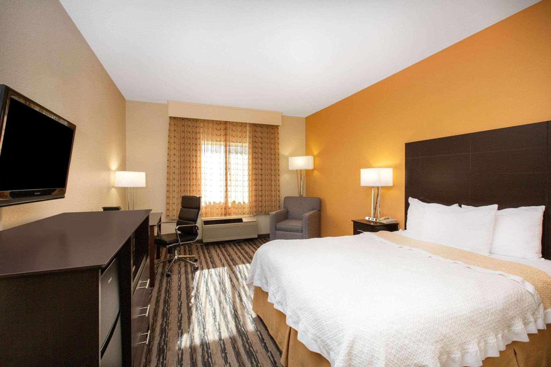 La Quinta Inn by Wyndham Lincoln, Nebraska photo 15