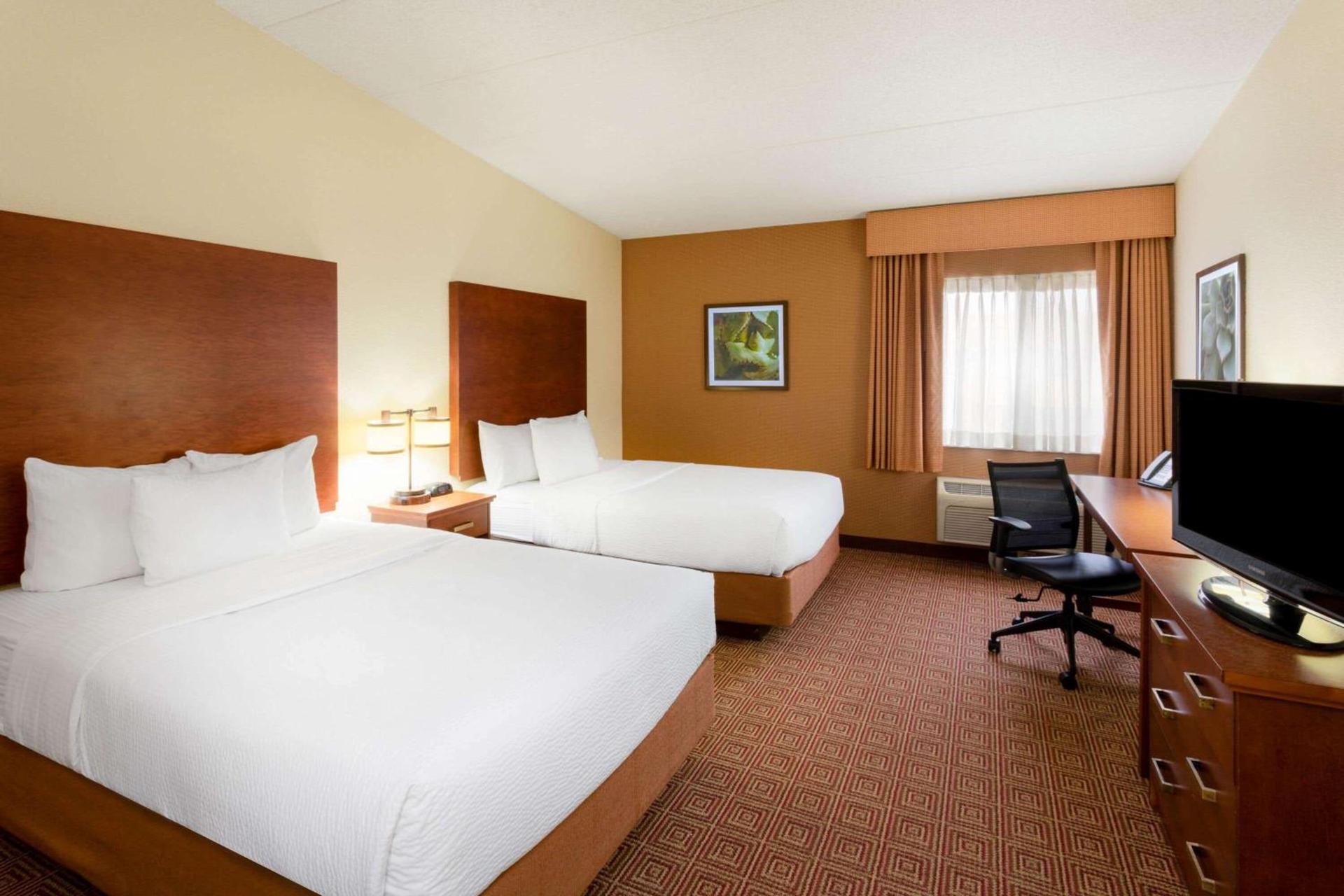 La Quinta Inn by Wyndham Minneapolis Airport Bloomington photo 32