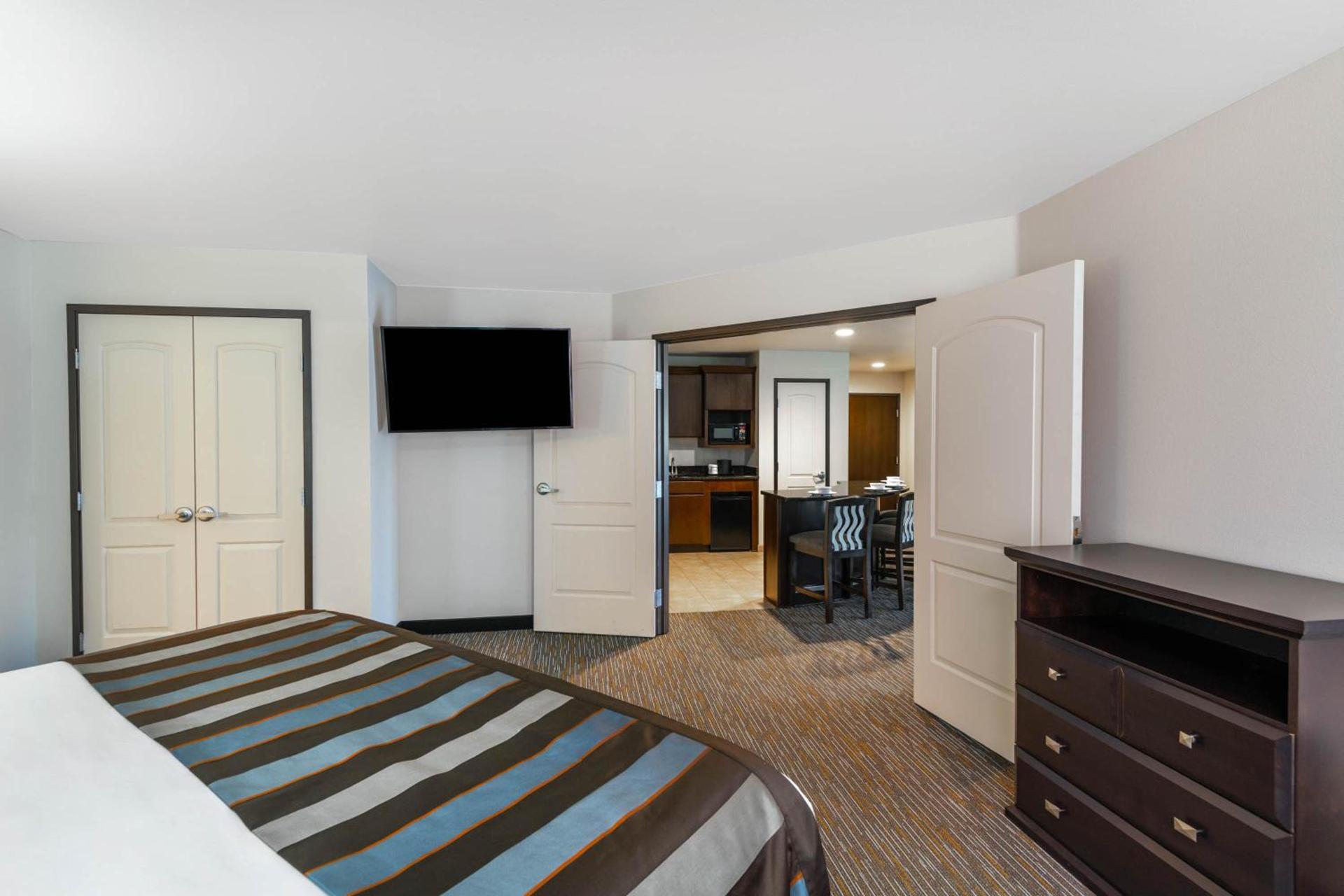 Wingate by Wyndham - St. George photo 45