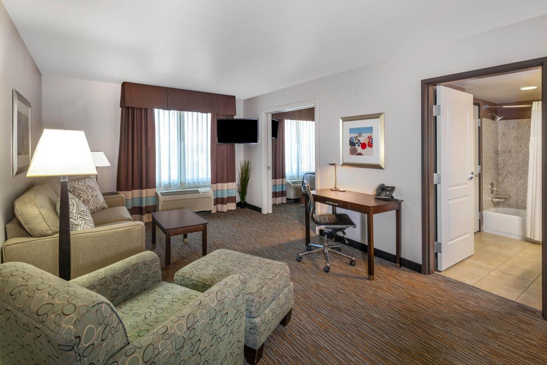 Wingate by Wyndham - St. George photo 65