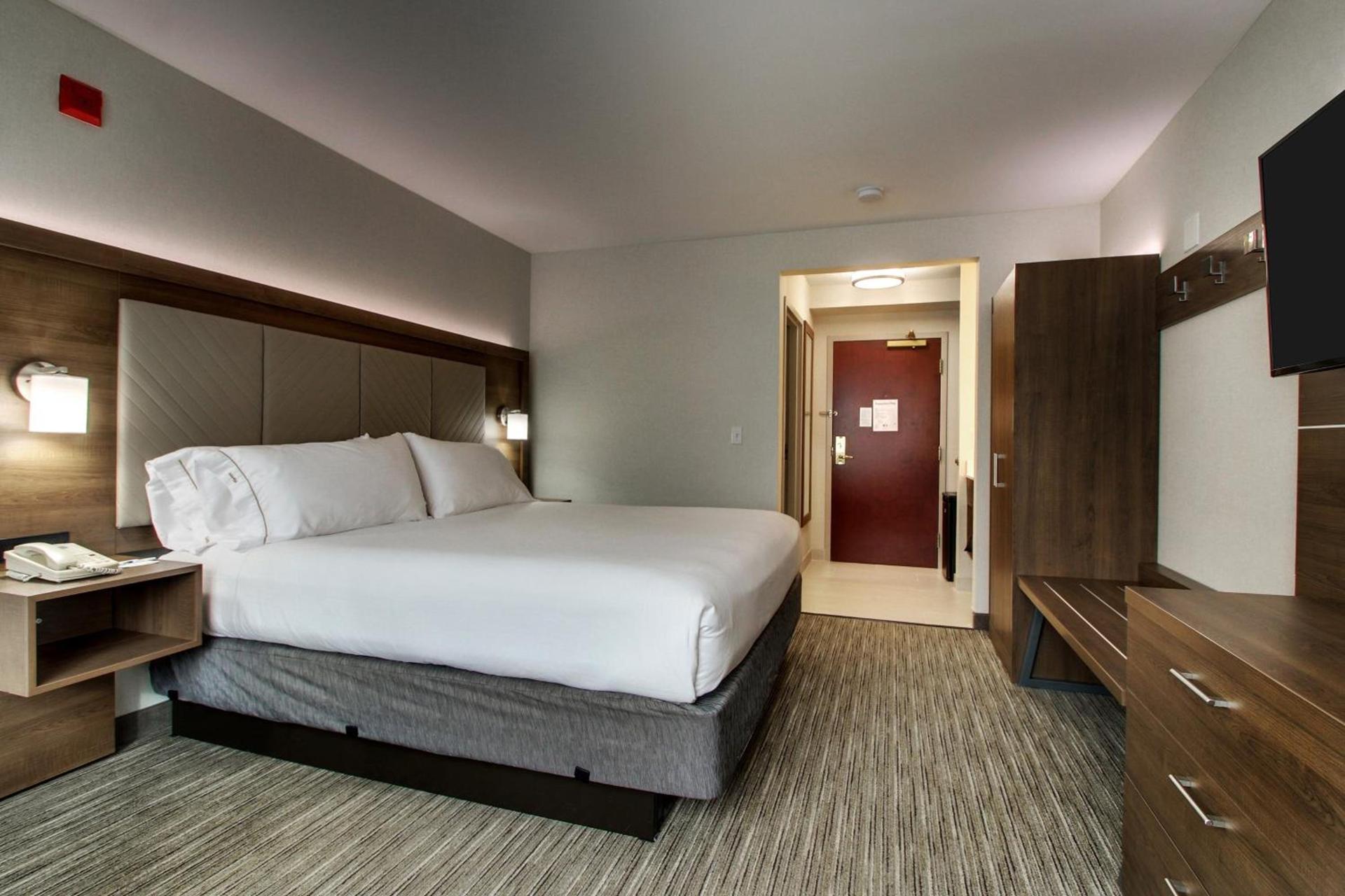 Holiday Inn Express Durham-UNH by IHG photo 26
